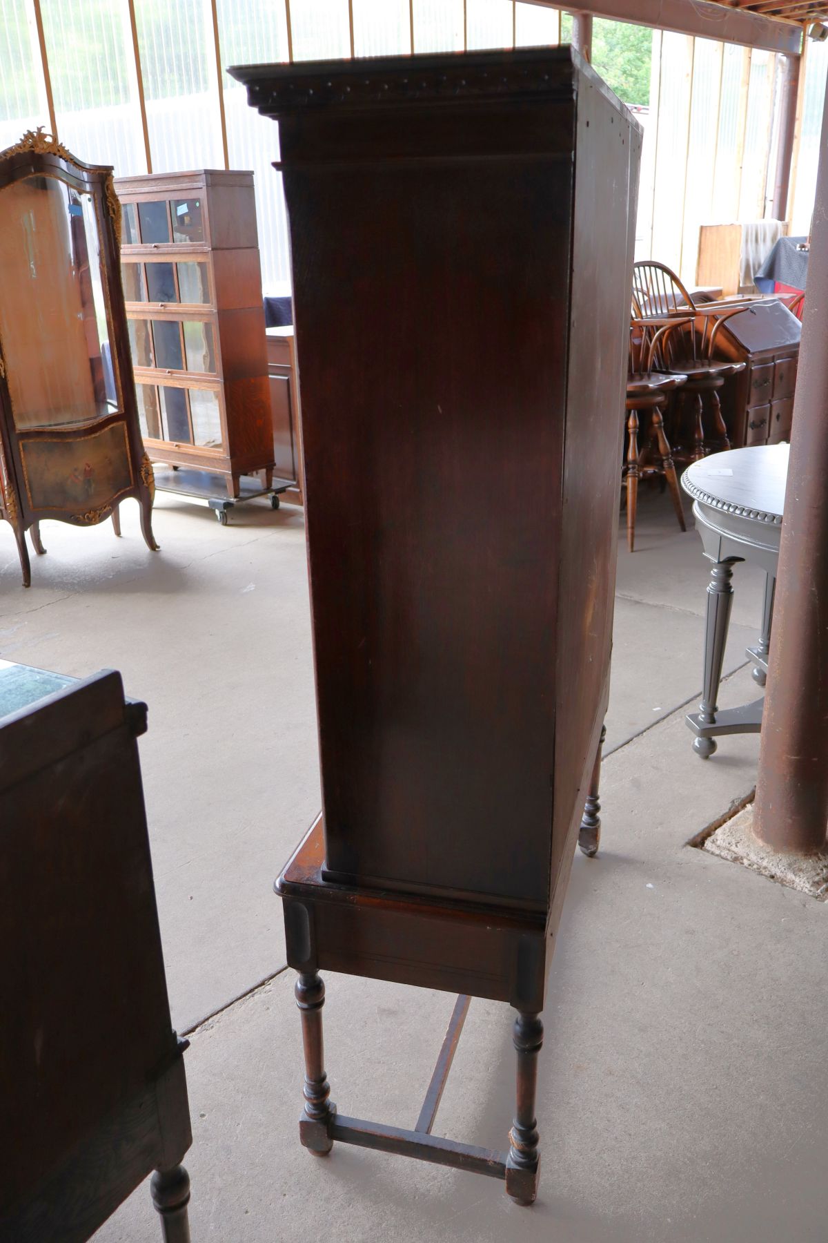 Antique walnut 1 door china cabinet