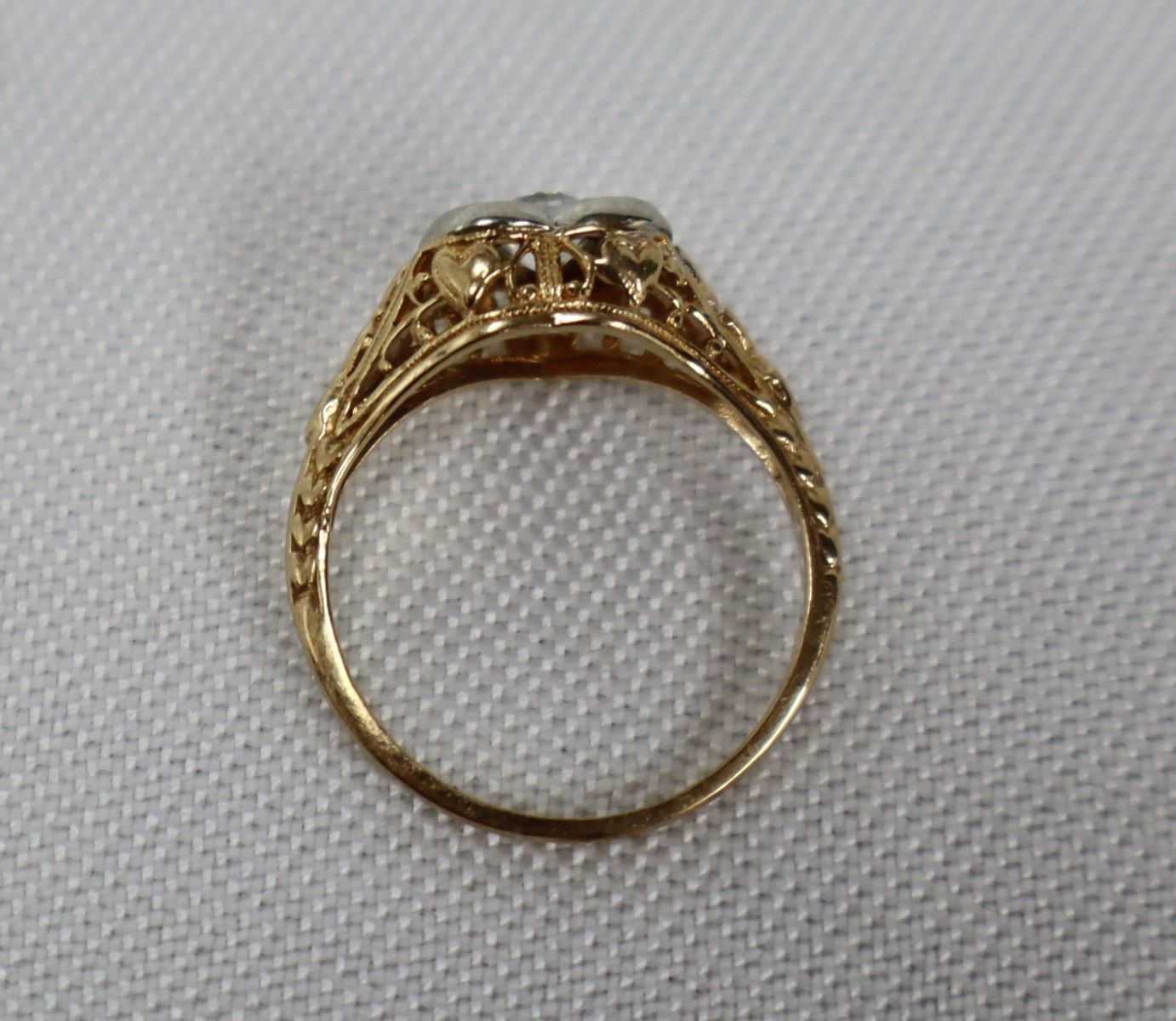 14k yellow gold diamond heart ring size 4.5