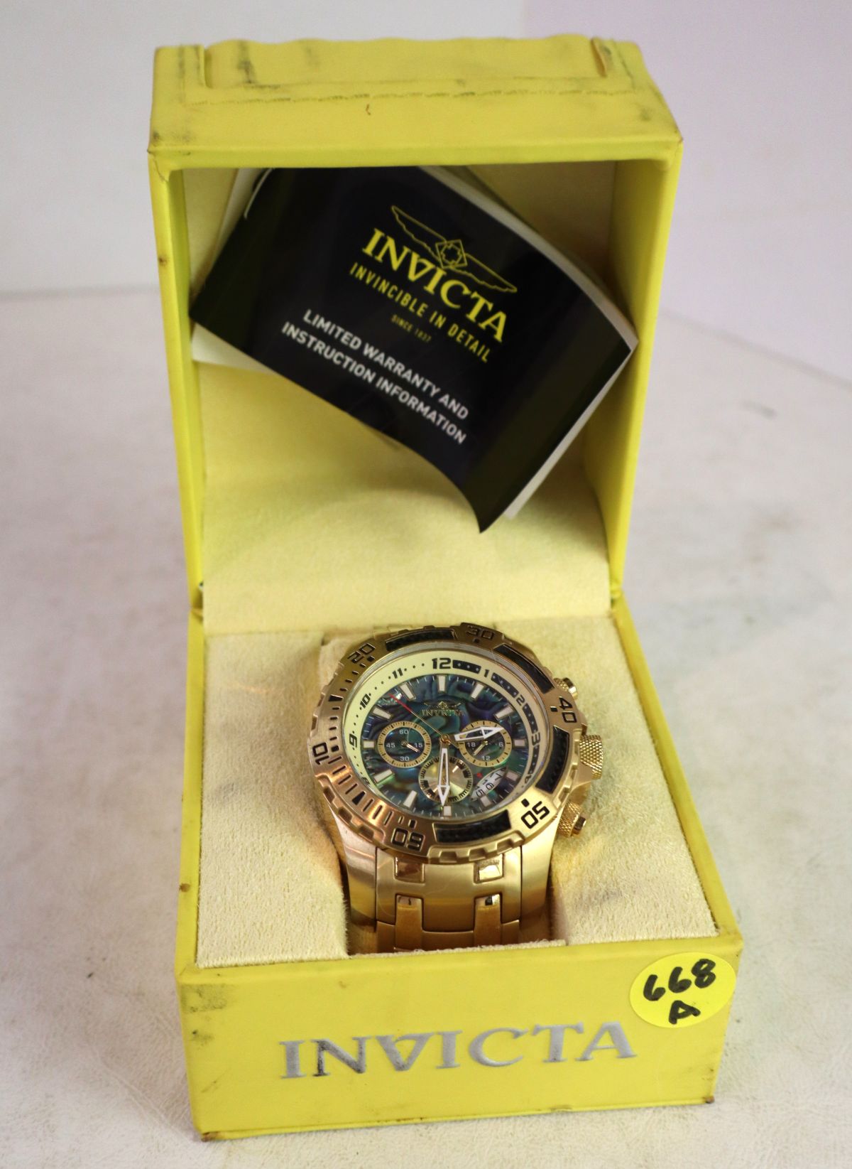 Invicta watch in original Invicta box