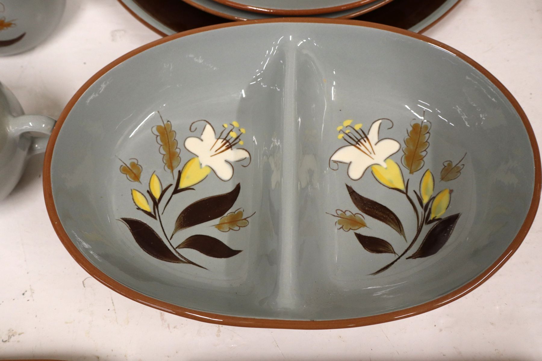 20pcs VTG Stangl Golden Harvest pattern dinnerware