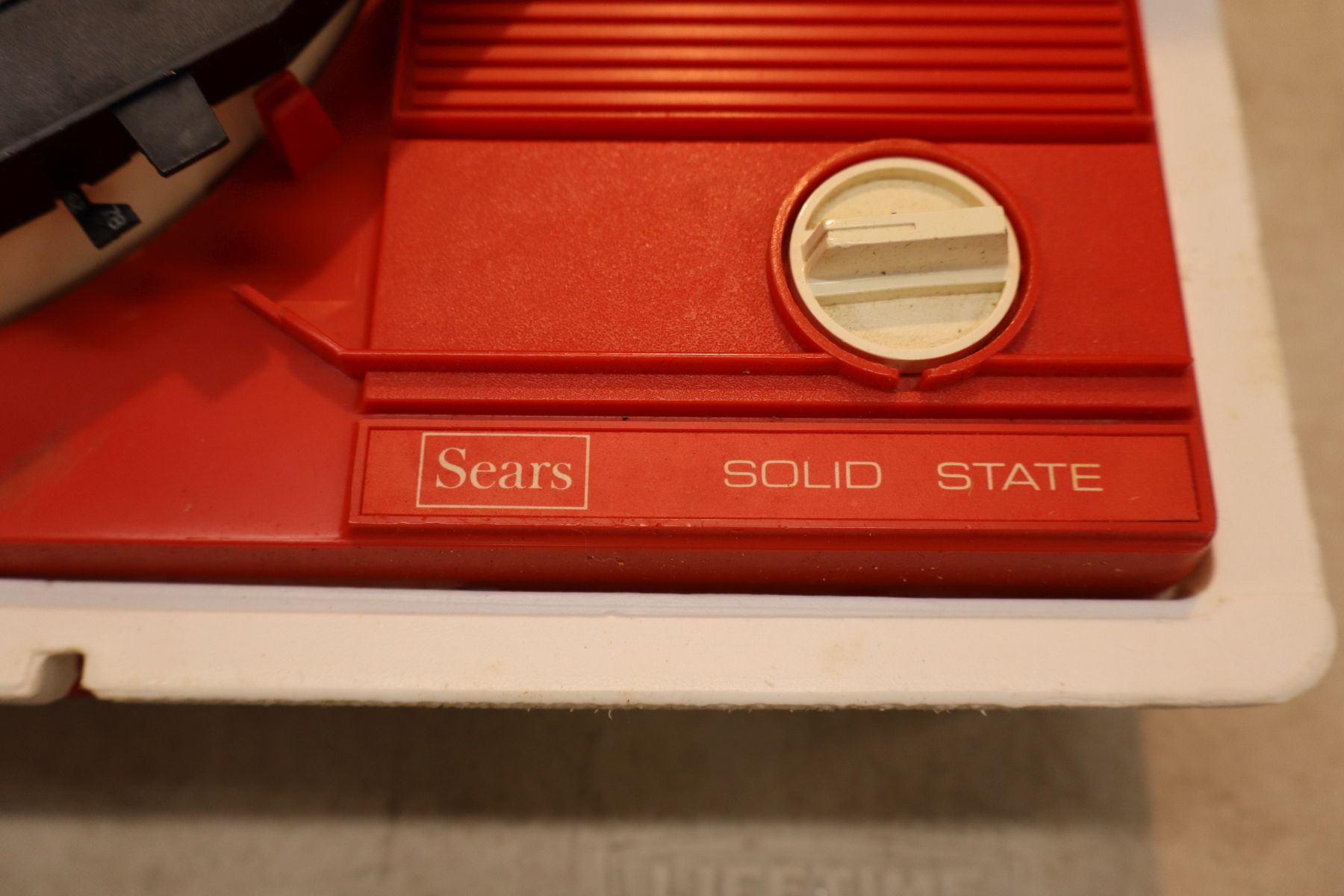 VTG Mickey Mouse Sears Solid State 45 record player