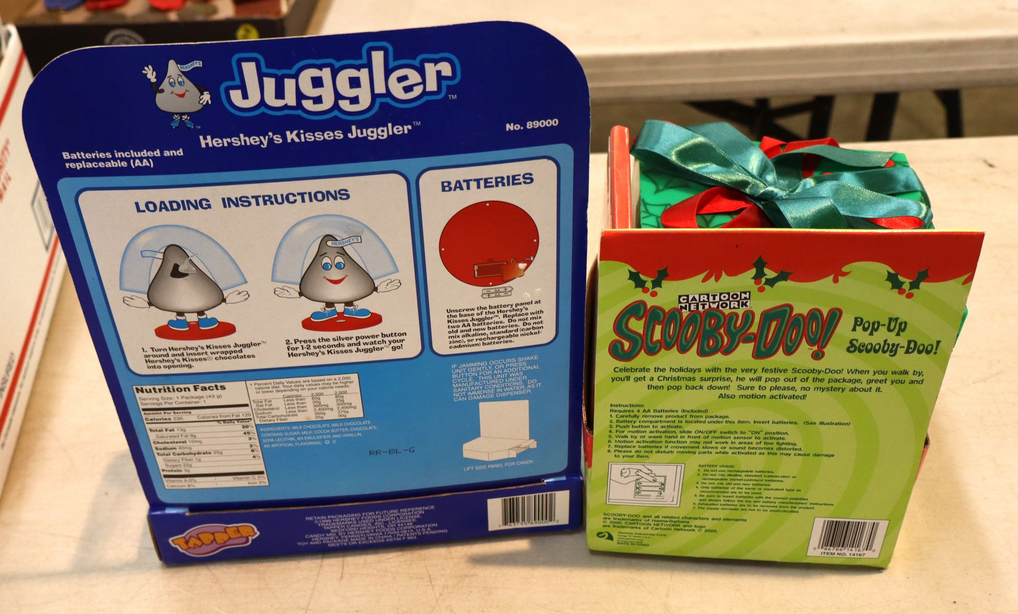 VTG Hersheys Juggler Candy Dispenser & Scooby Doo Pop Out Box