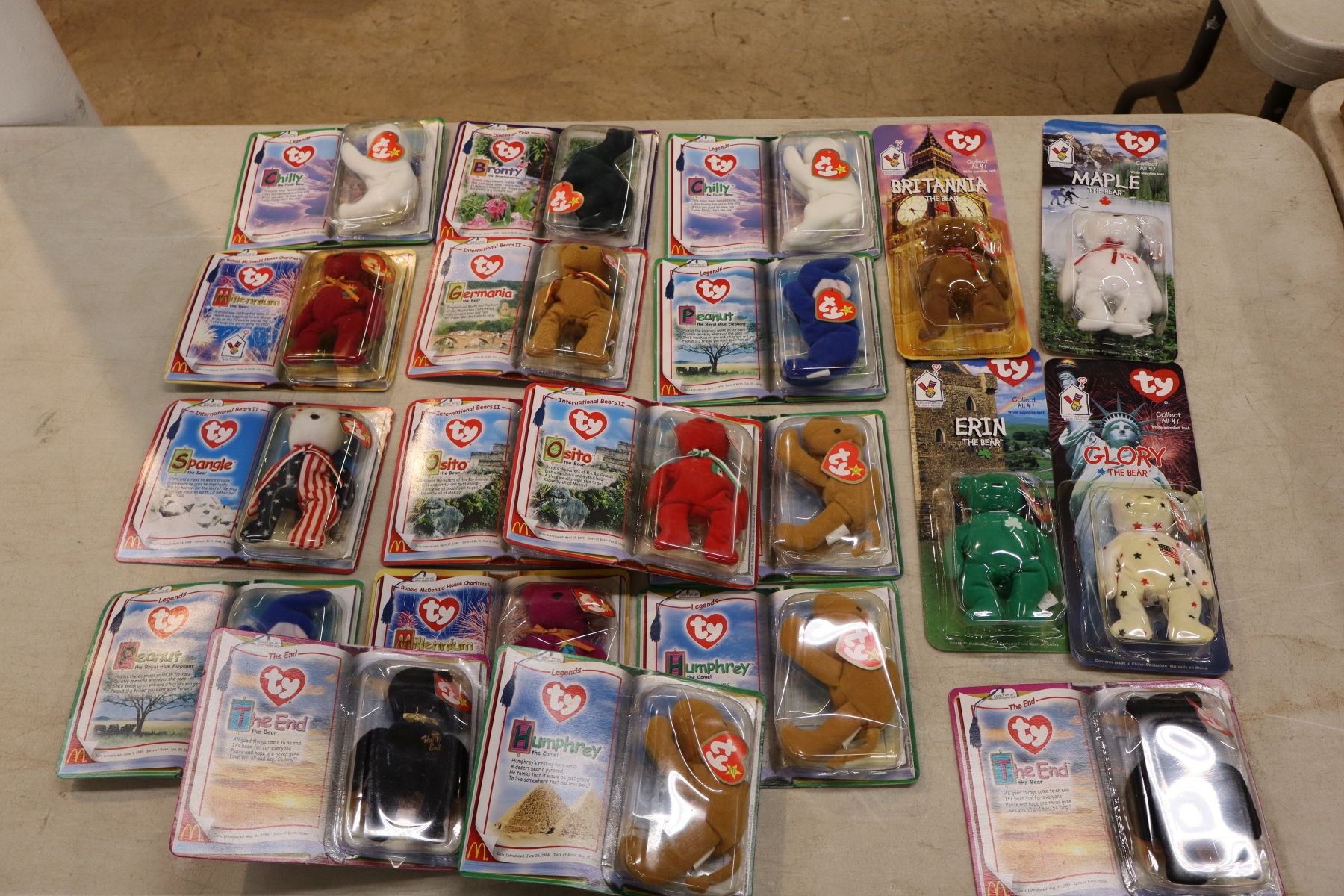 20 vintage TY babies in original packaging