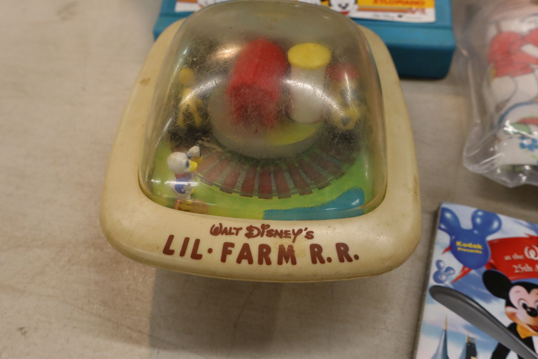 VTG Disney Little Farmer RxR drapes and Xylo Piano