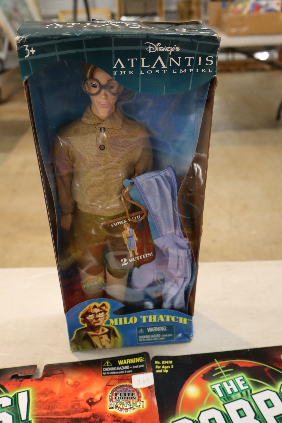 4 VTG action figures in original packaging