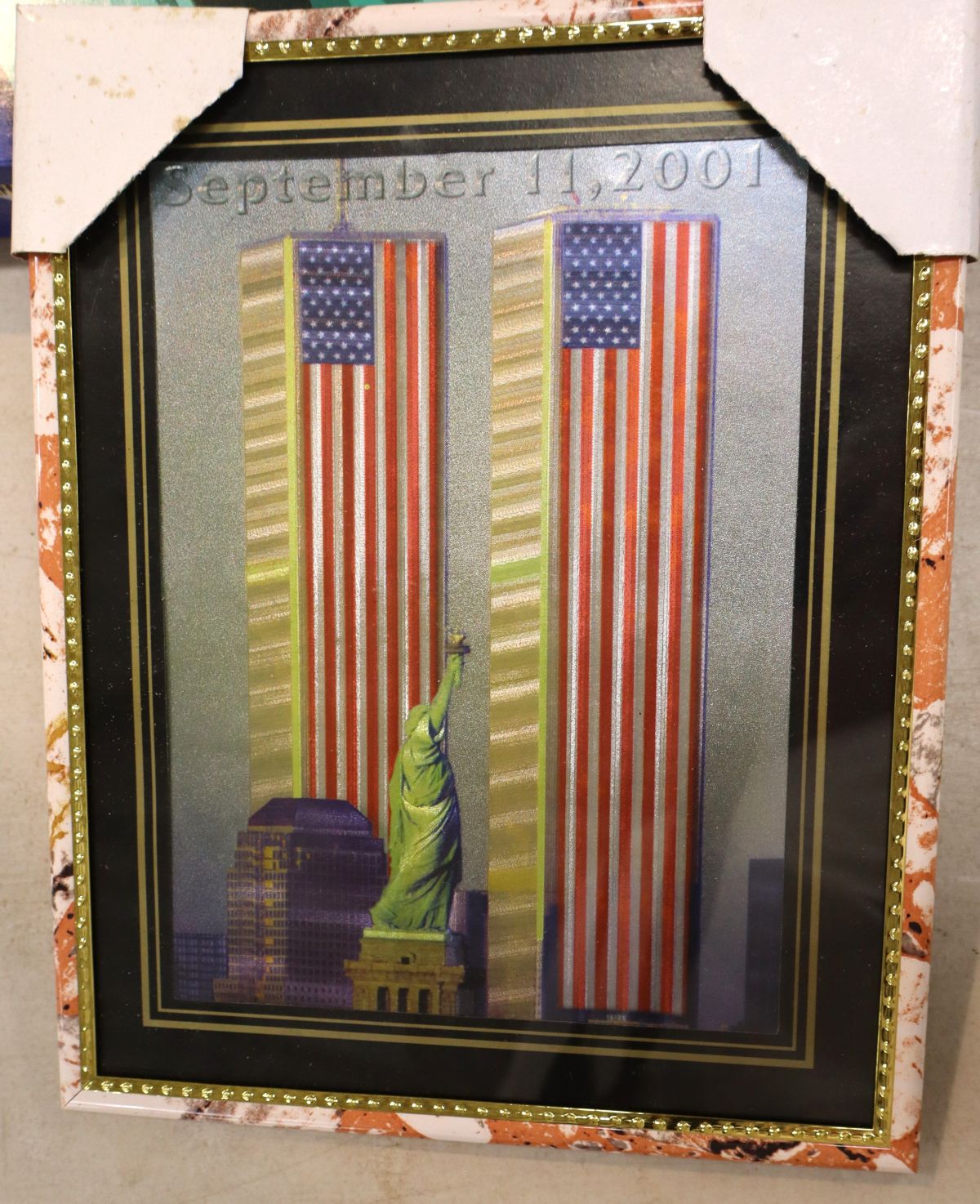 VTG America in box board game & twin towers pic
