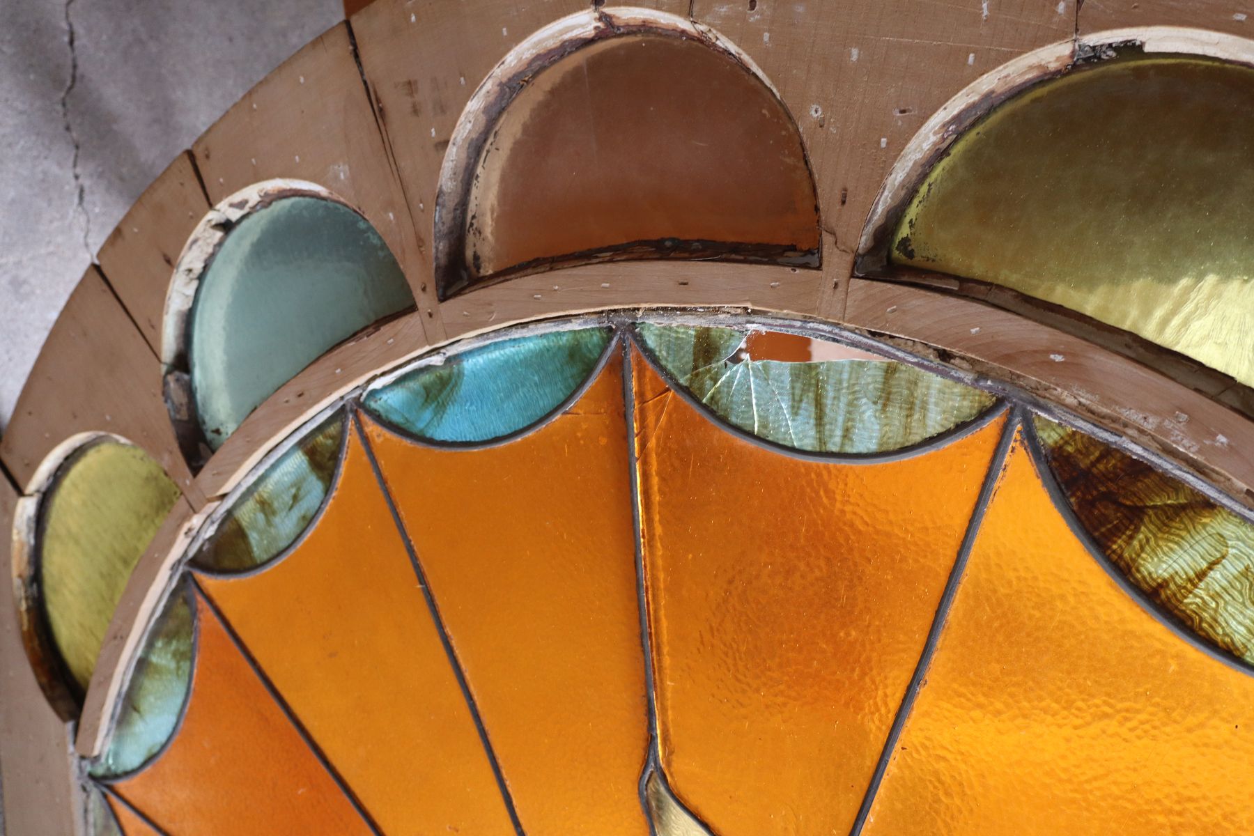 Antique round lead glass window