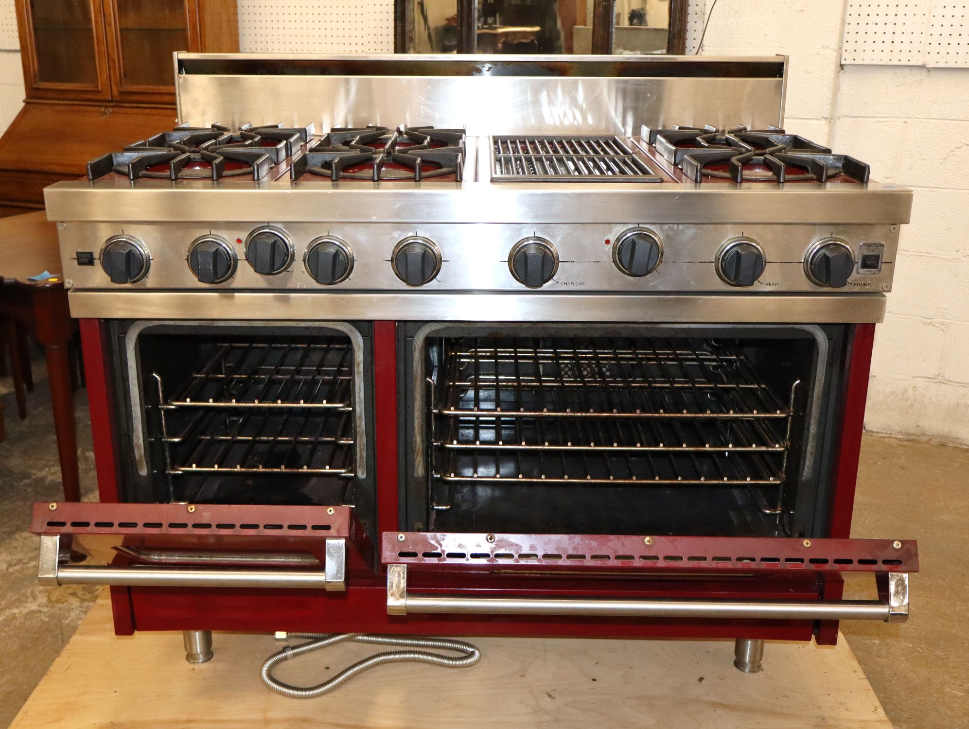 Viking 48" Pro 6 Burner Grill Double Oven Range