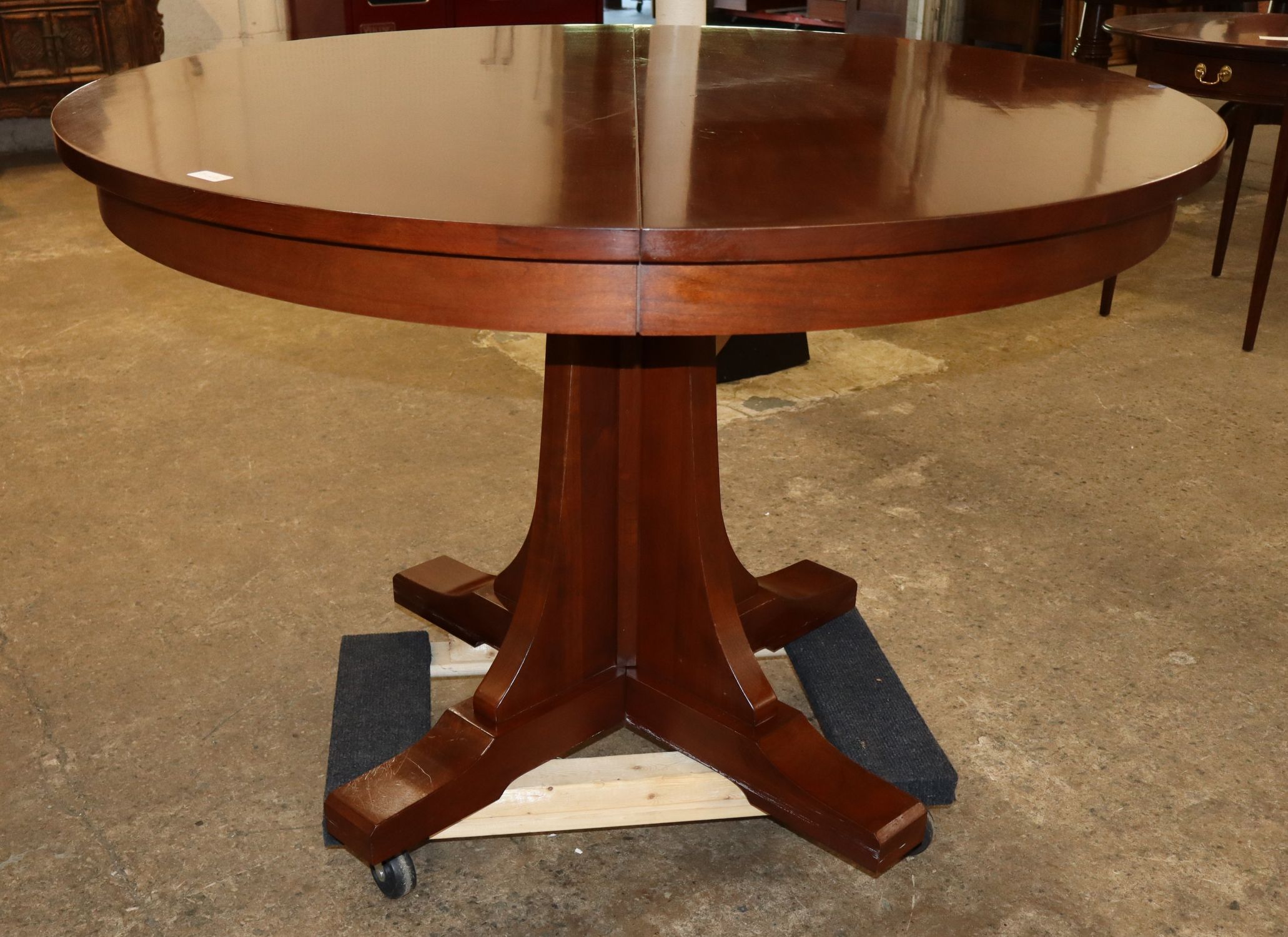 Stickley Arts & Crafts Cherry Table 3 Leaves