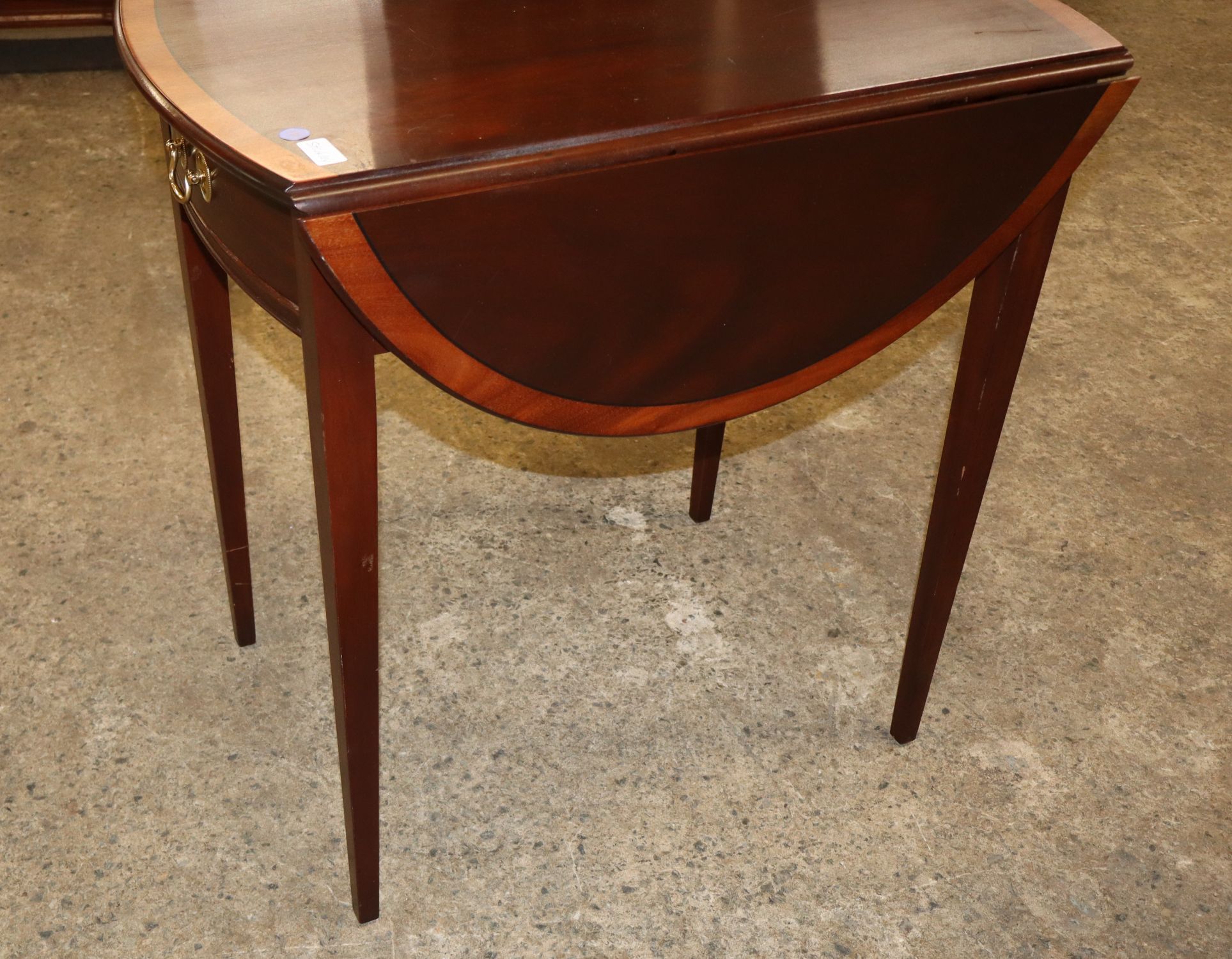Stickley Mahogany Banded Pembroke Drop Leaf Table