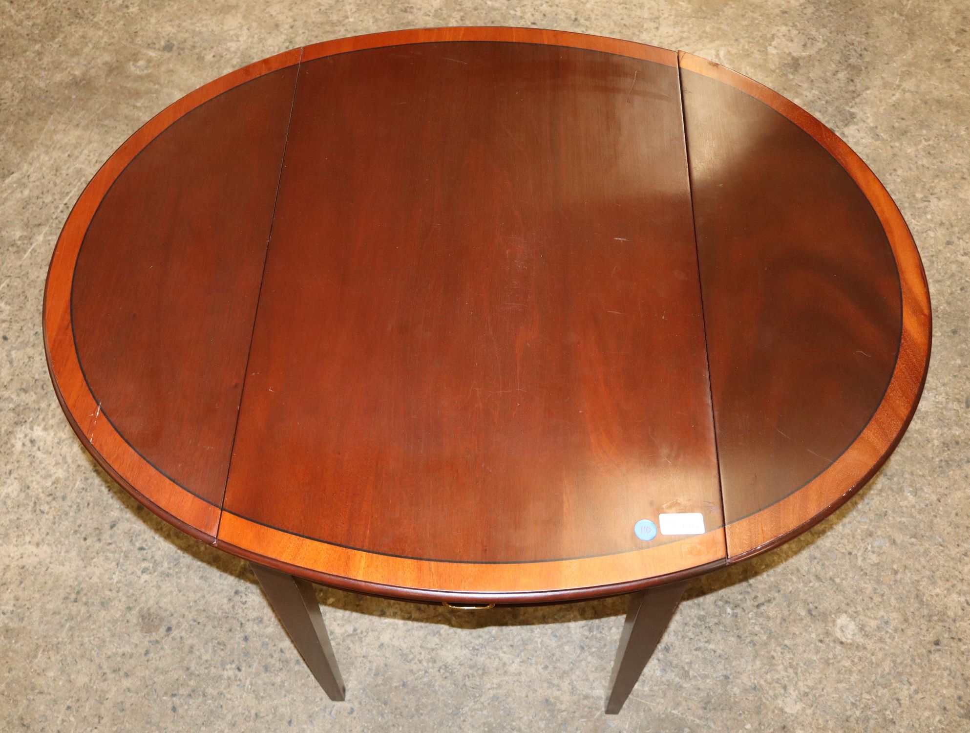 Stickley Mahogany Banded Pembroke Drop Leaf Table