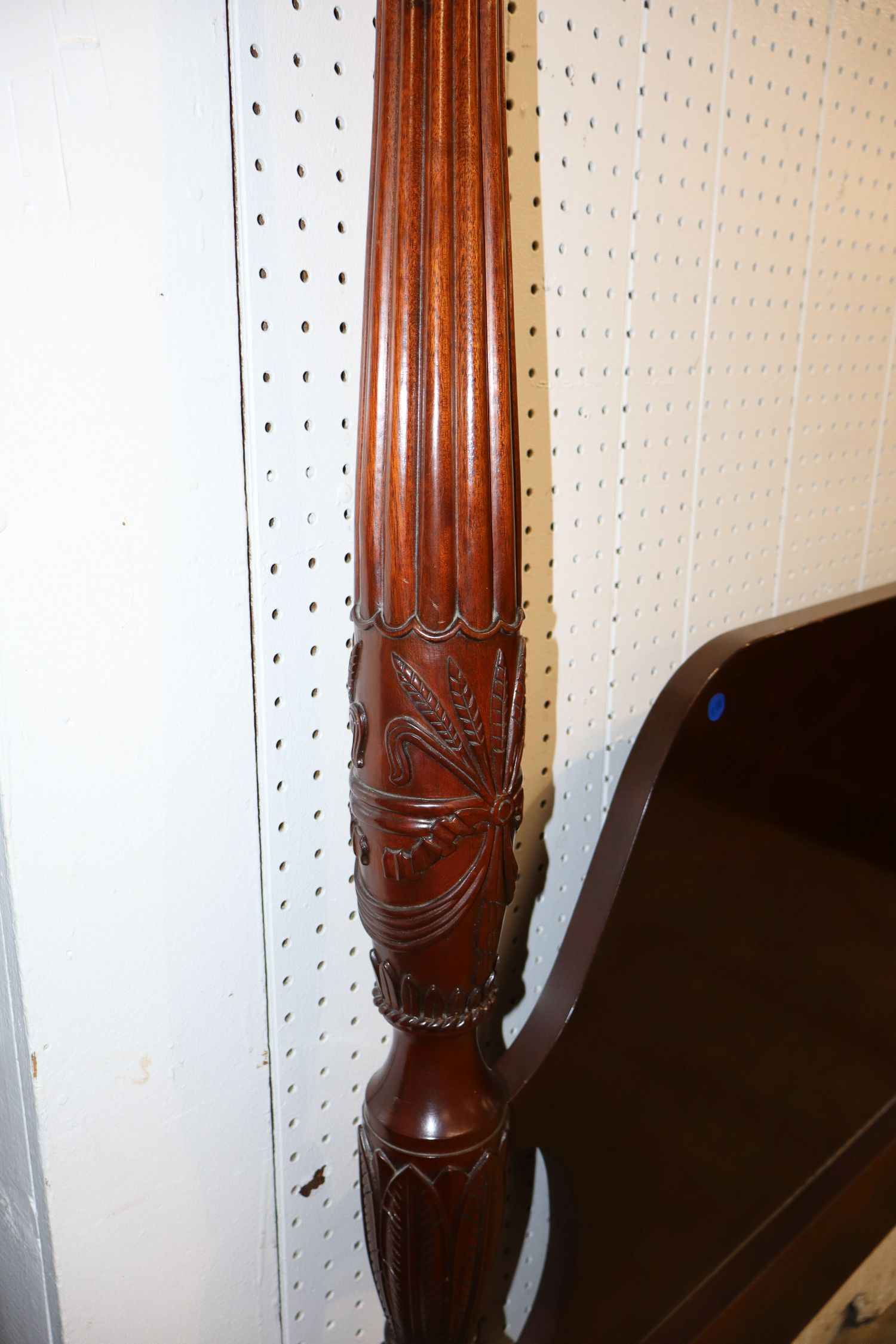 Councill Mah Carved 4 Poster Queen Bed Complete