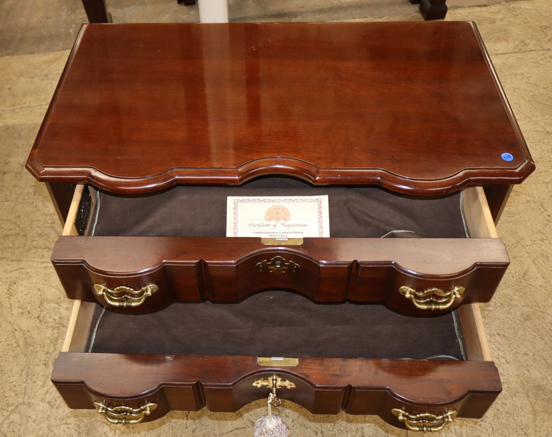 Thomasville Ltd Ed Mah Silver Chest Key & Cert