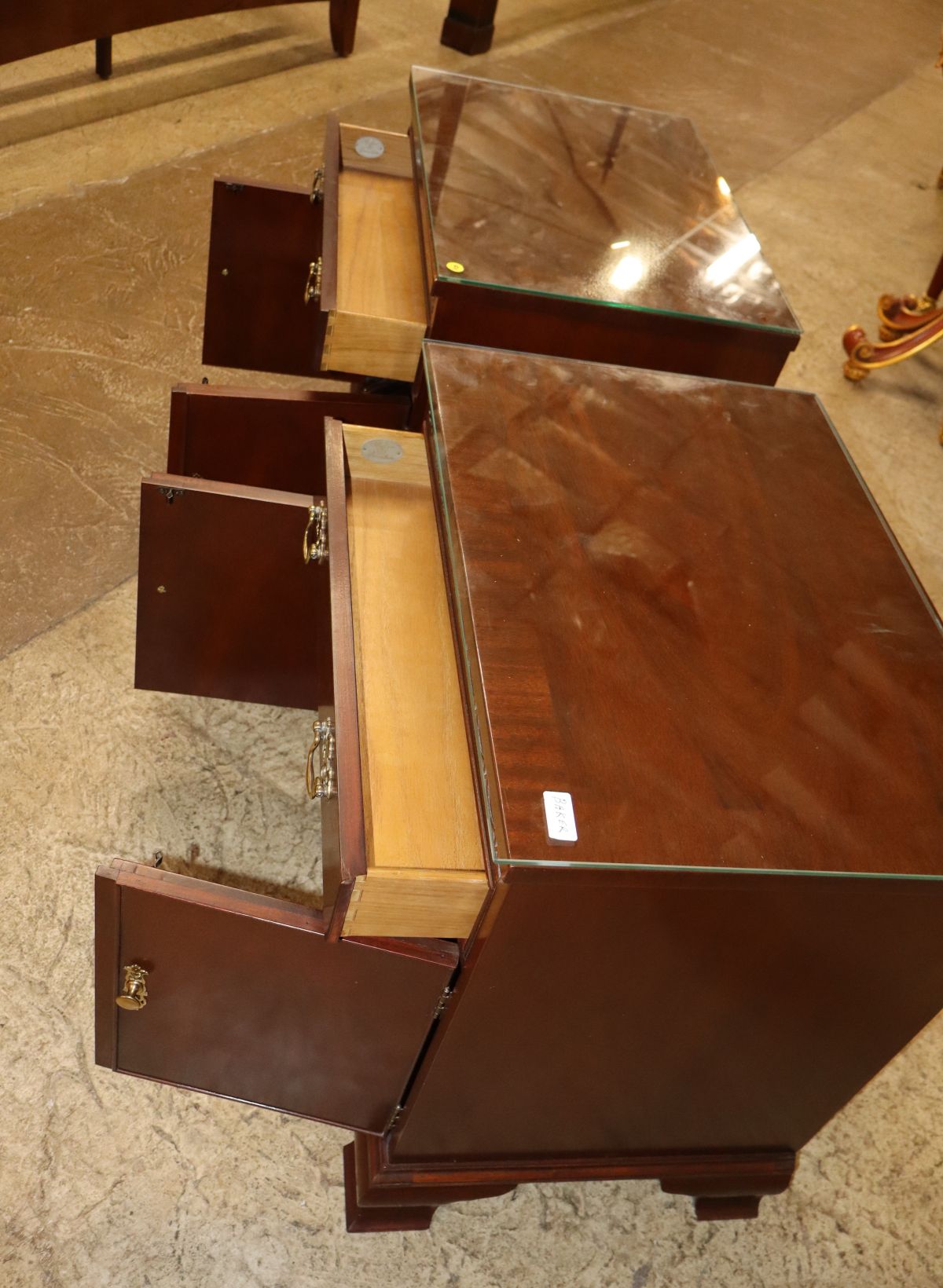 Beautiful PR Baker banded nightstands