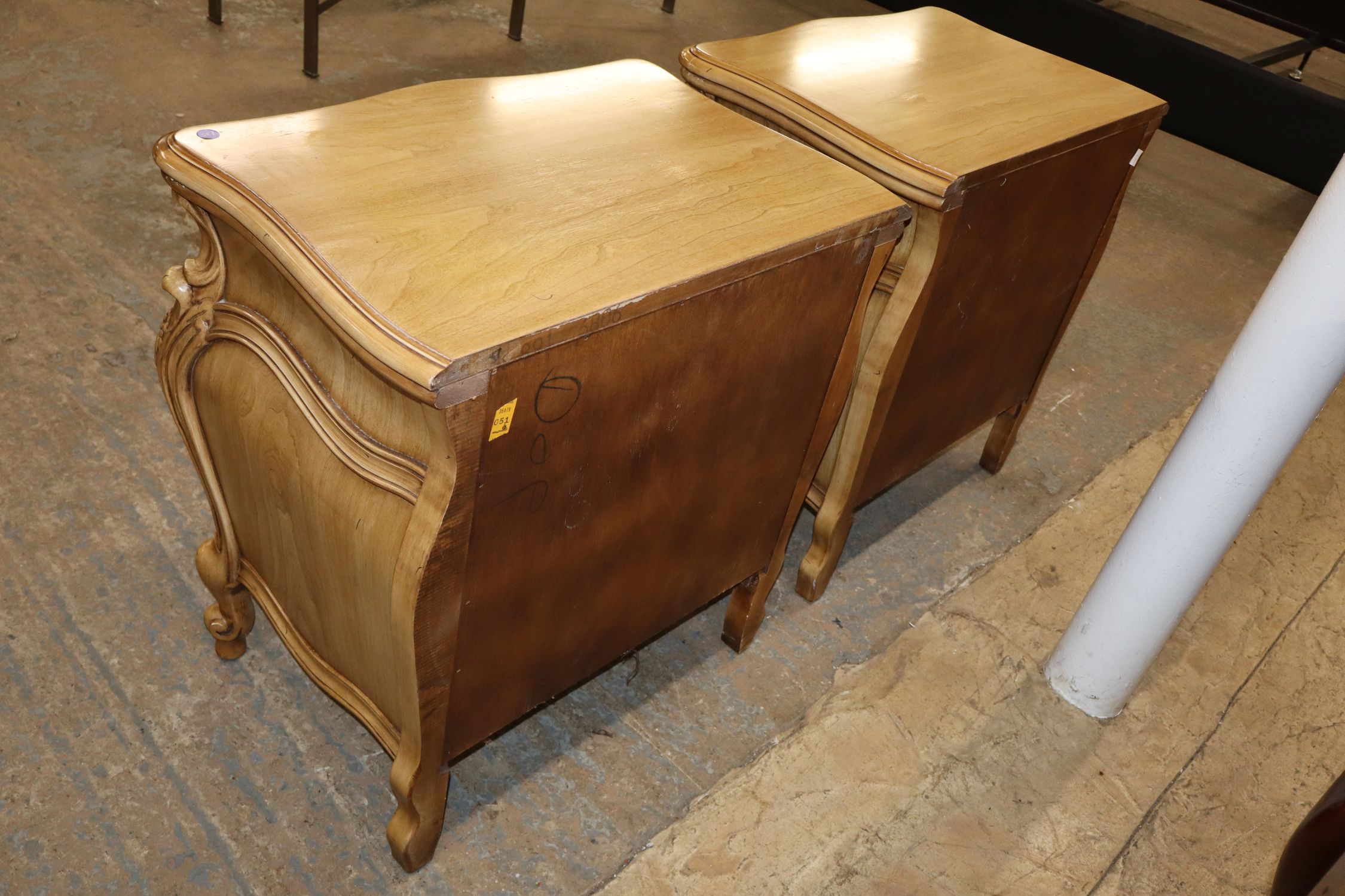 Pr FR Style 3-Dr Nightstands Ira A Rose By MPFI