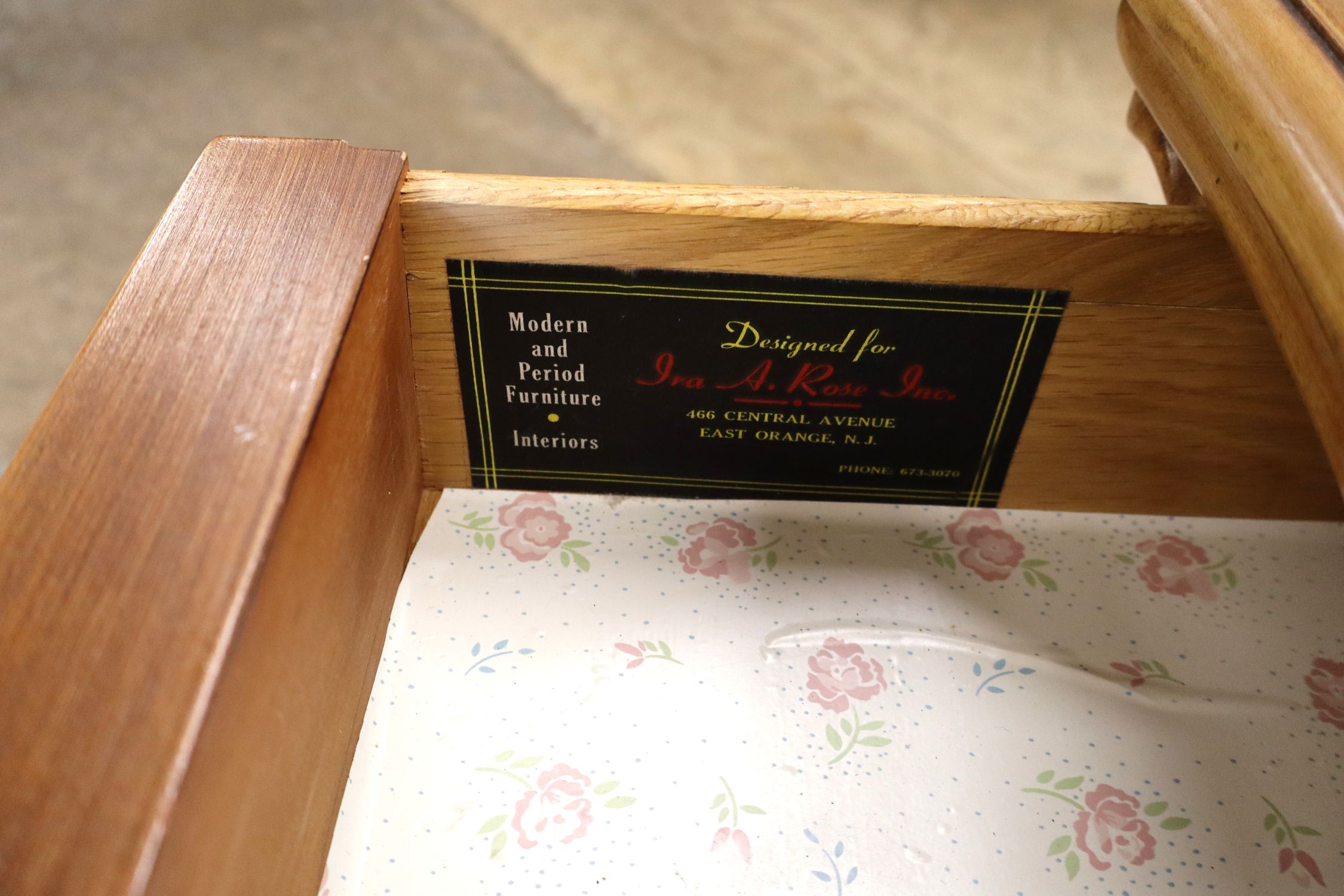Pr FR Style 3-Dr Nightstands Ira A Rose By MPFI
