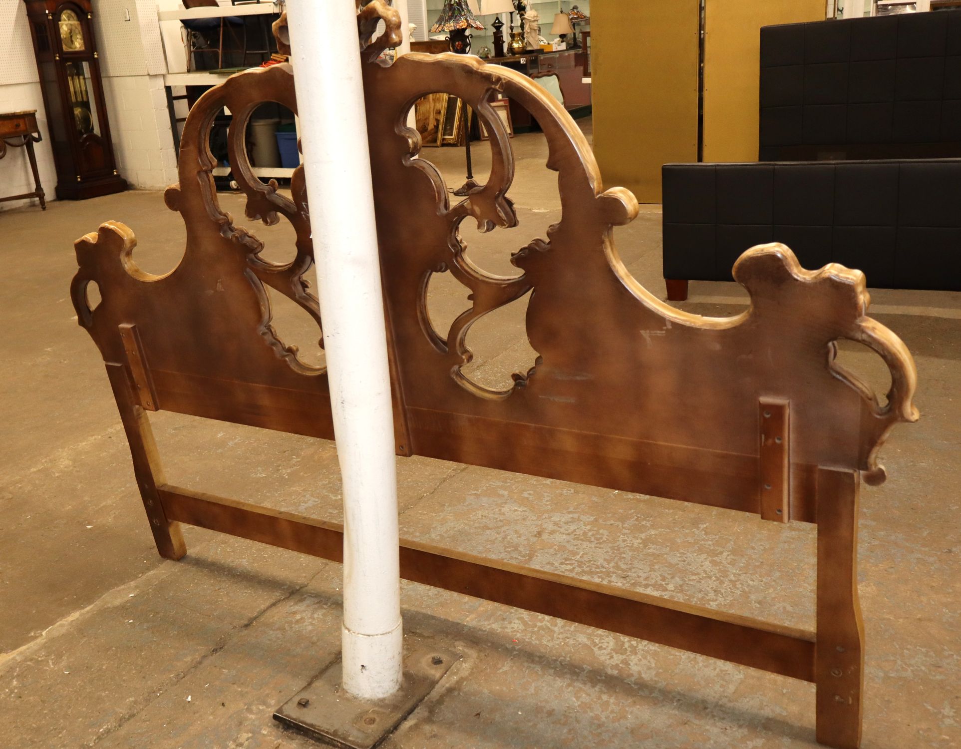 FR Crvd King Headboard Ira A Rose By MPFI Antq Finish