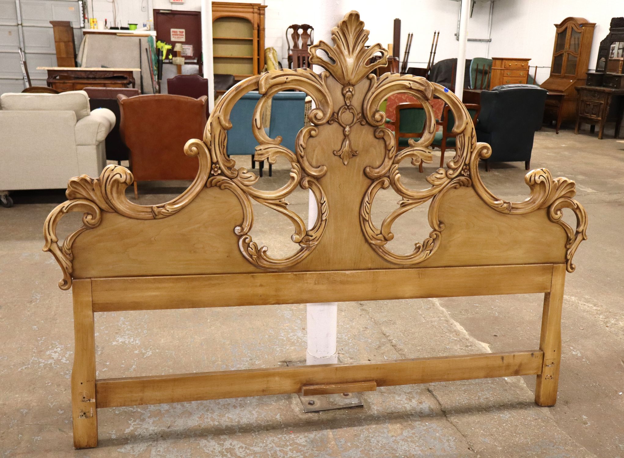 FR Crvd King Headboard Ira A Rose By MPFI Antq Finish