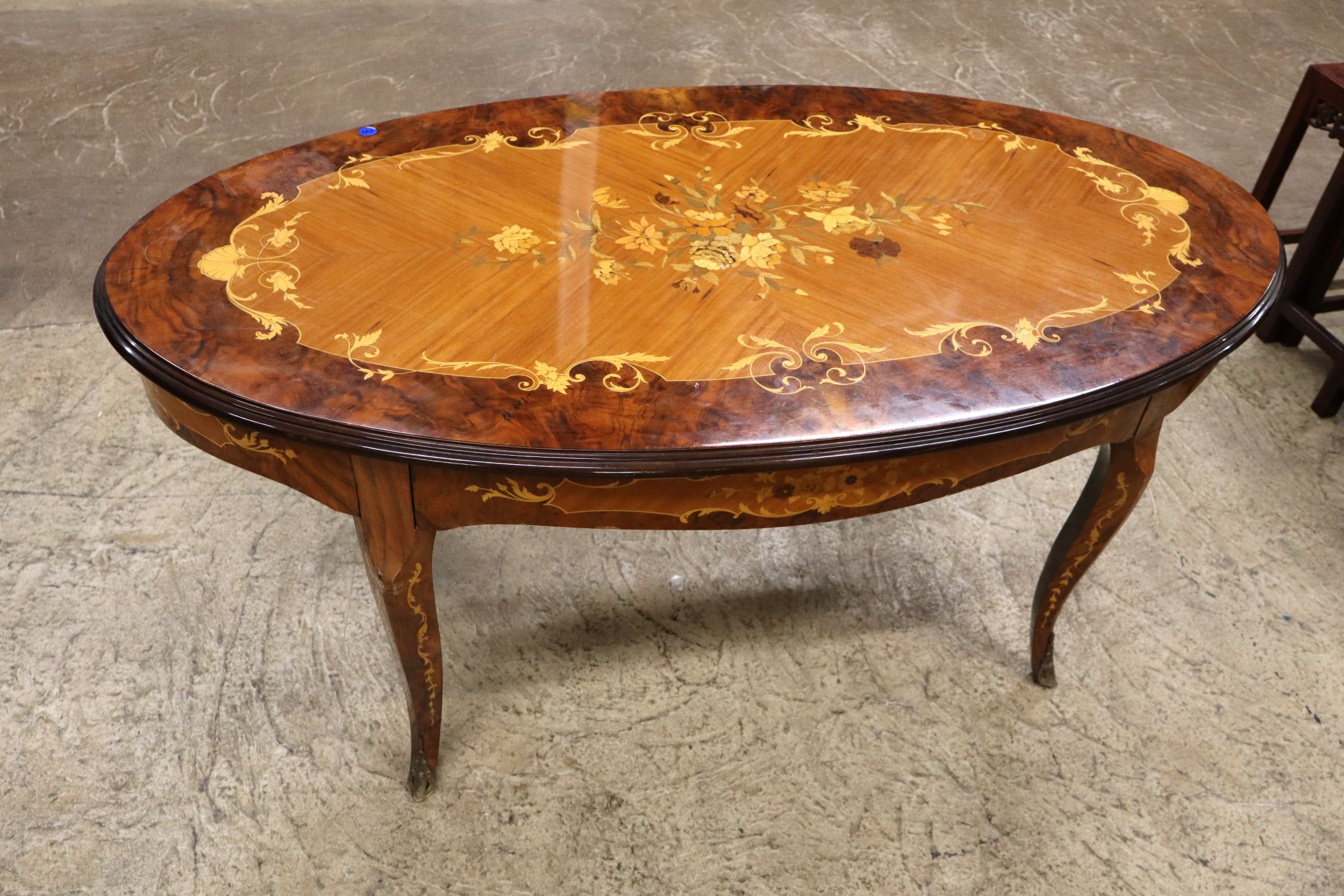 IT Burl Walnut Inlaid FR Coffee Table Bronze Feet