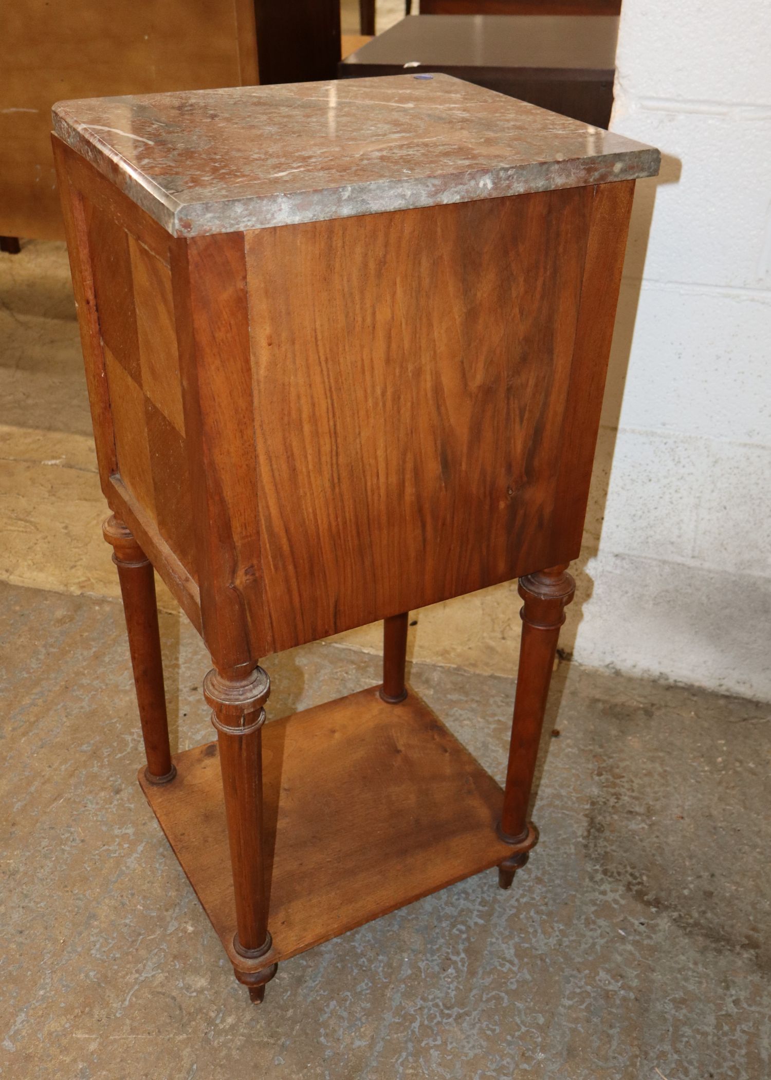 Antq Victorian 1-Dr 1-Door MT Walnut Chamber Stand