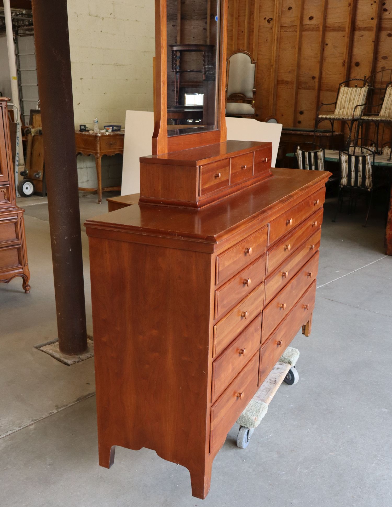 VTG Lane Cherry Low Chest & Bevel Mirr w/Hat Hooks