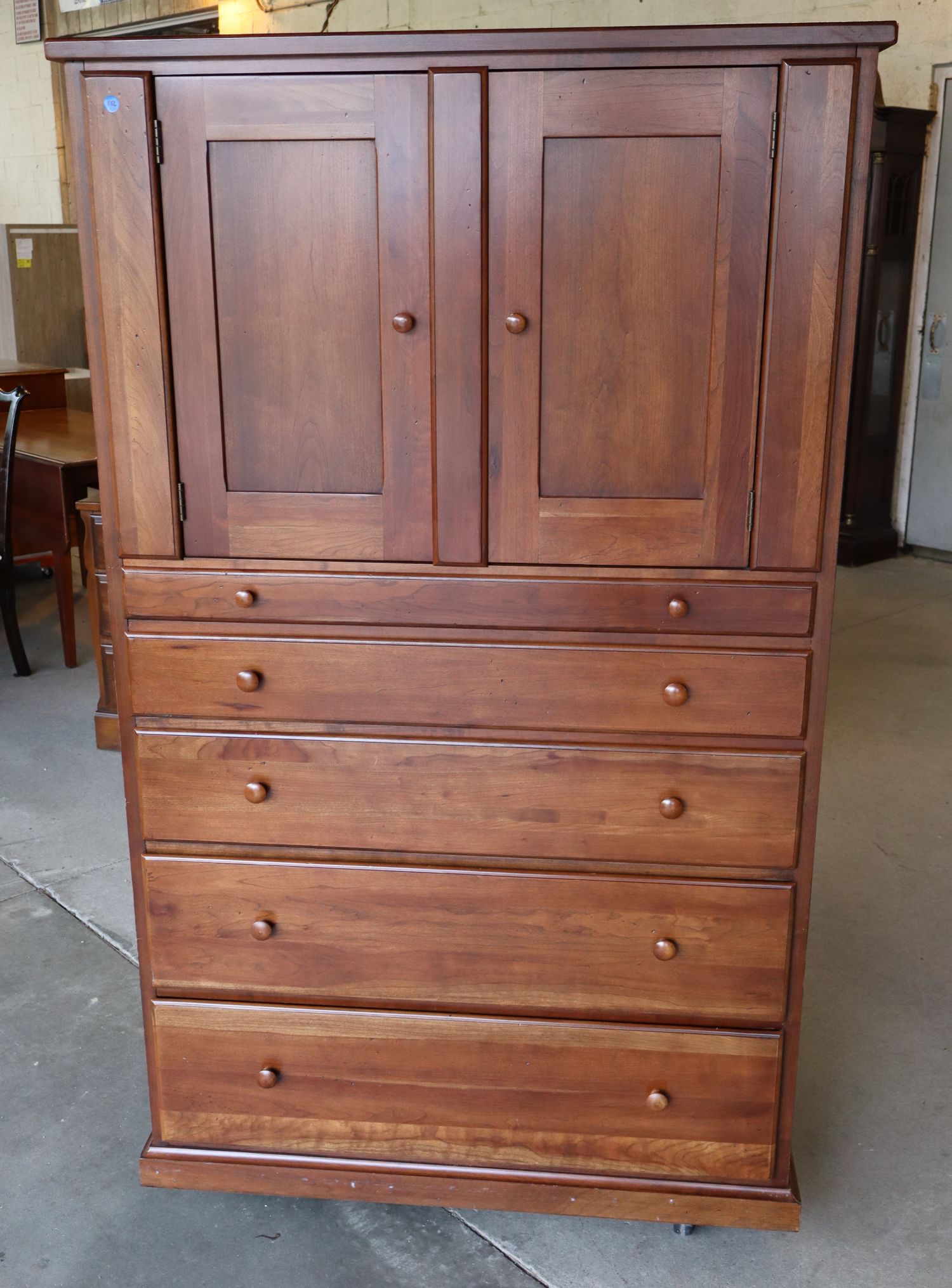 VTG Lane Cherry Gentlemans Chest 2-Dr 5-Dr