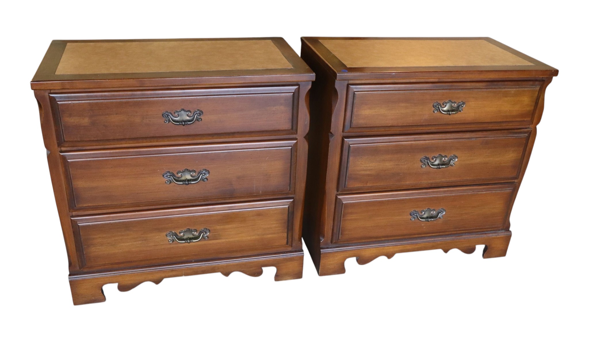 Pr VTG Taylor Jamestown LT Walnut Chests Orig Fin