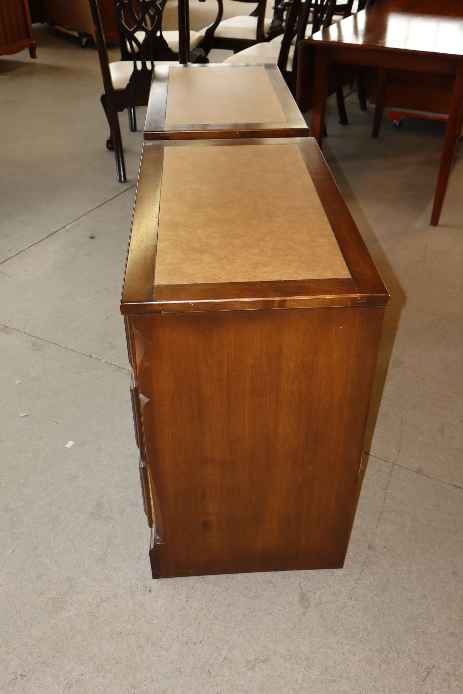 Pr VTG Taylor Jamestown LT Walnut Chests Orig Fin