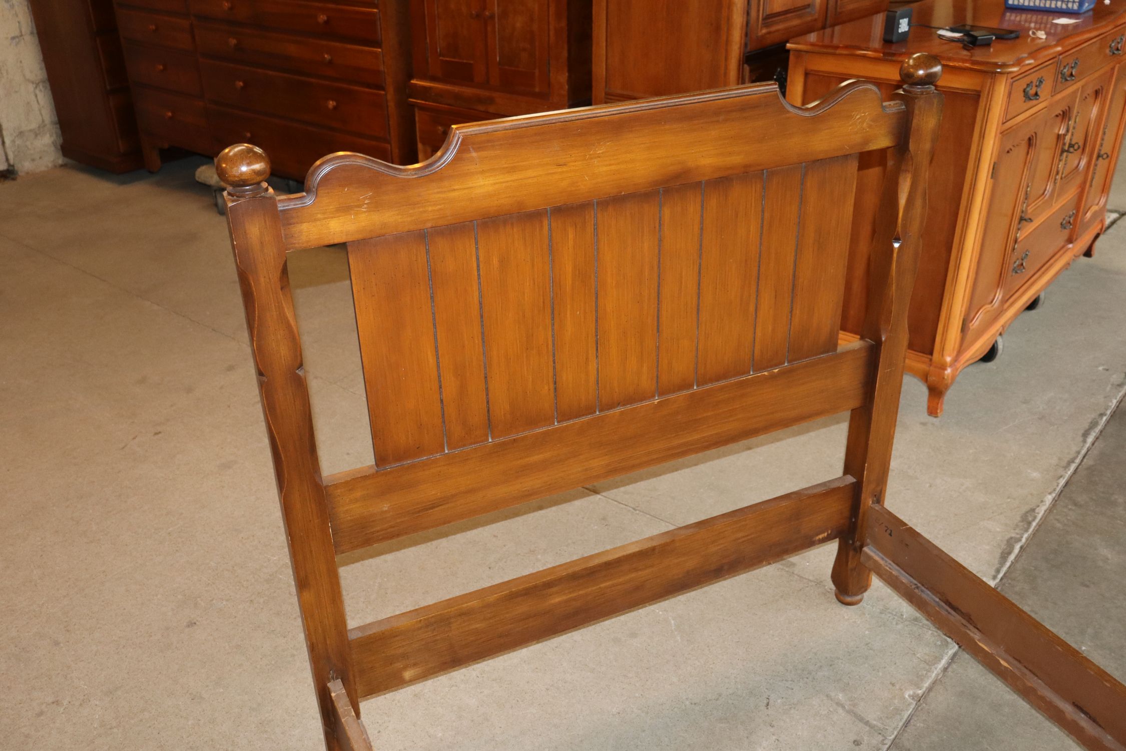 Vintage walnut finish day bed with wood rails