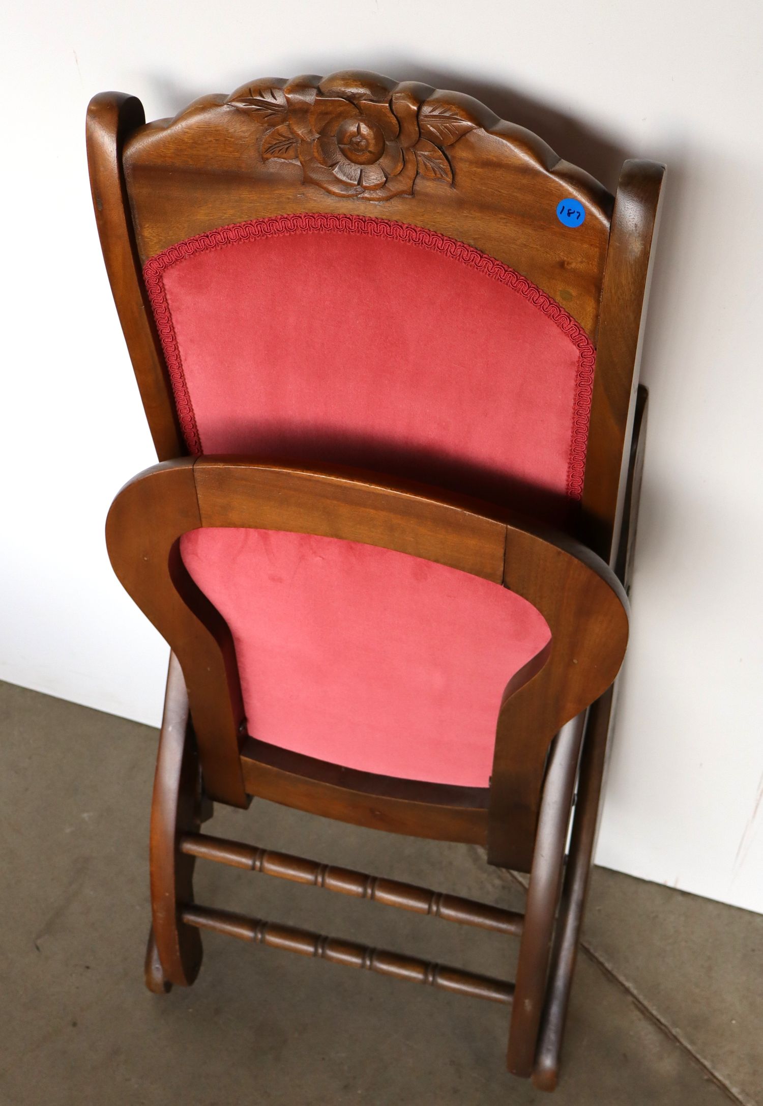 VTG Rose Crvd Mahog Folding Rocking Chair Orig Fin