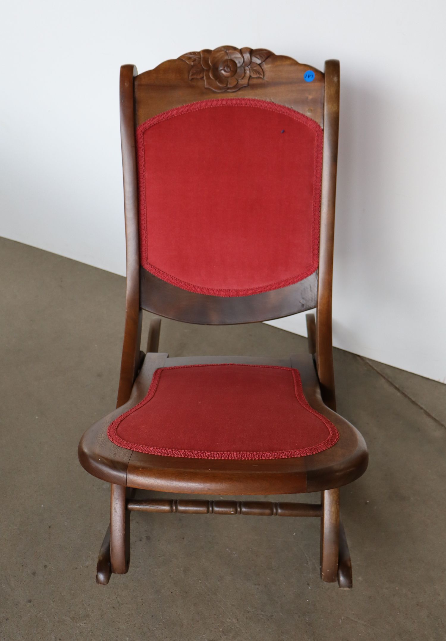 VTG Rose Crvd Mahog Folding Rocking Chair Orig Fin
