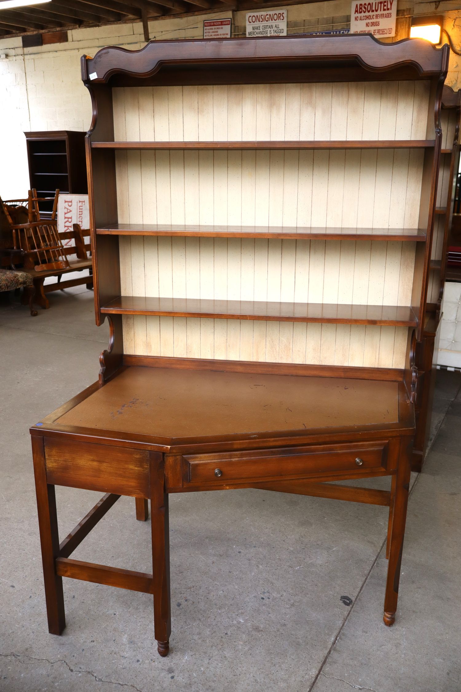 VTG Taylor Jamestown LT Corner Desk Walnut Orig Fin