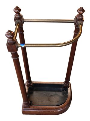 Nice Vintage Mahog Umbrella Stand w/Drip Pan. Vintage umbrella stand with drip pan in the 