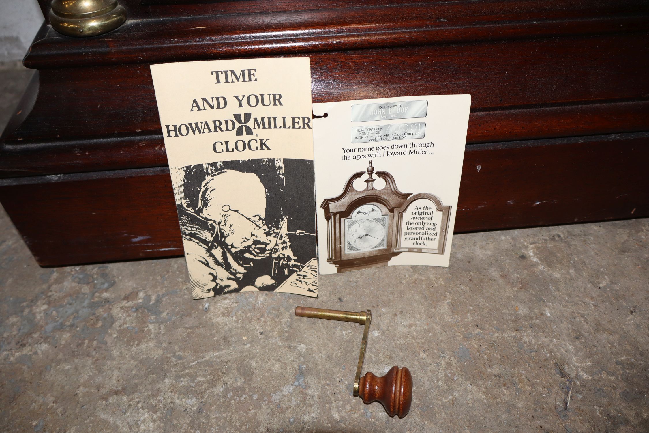 VTG Howard Miller Burl Mahog GF Clock SN 314347