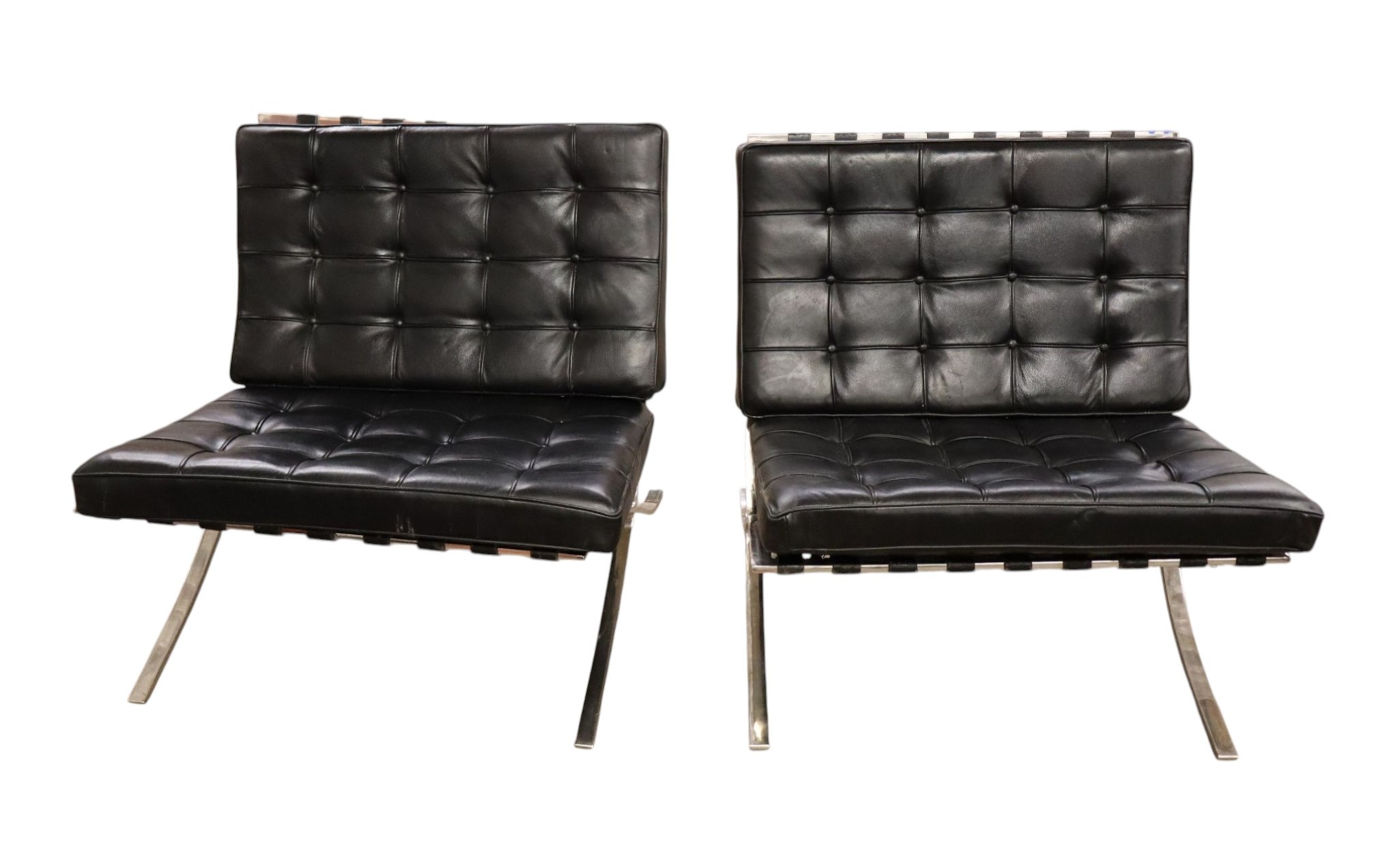 Pr MCM Barcelona Chairs Orig Blk Button Tuft Leather