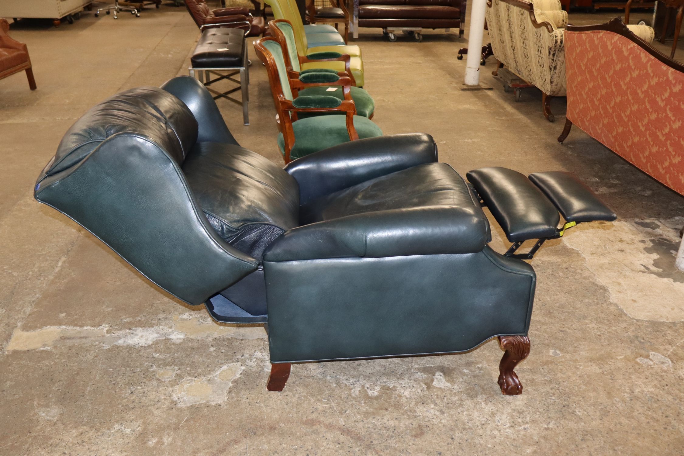 VTG Robb & Stucky Green Leather Claw Foot Recliner