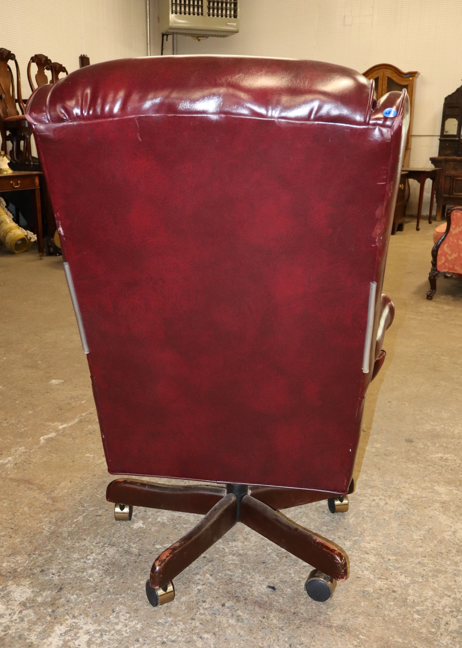 Quality Leather Swivel Adjustable Office Chair