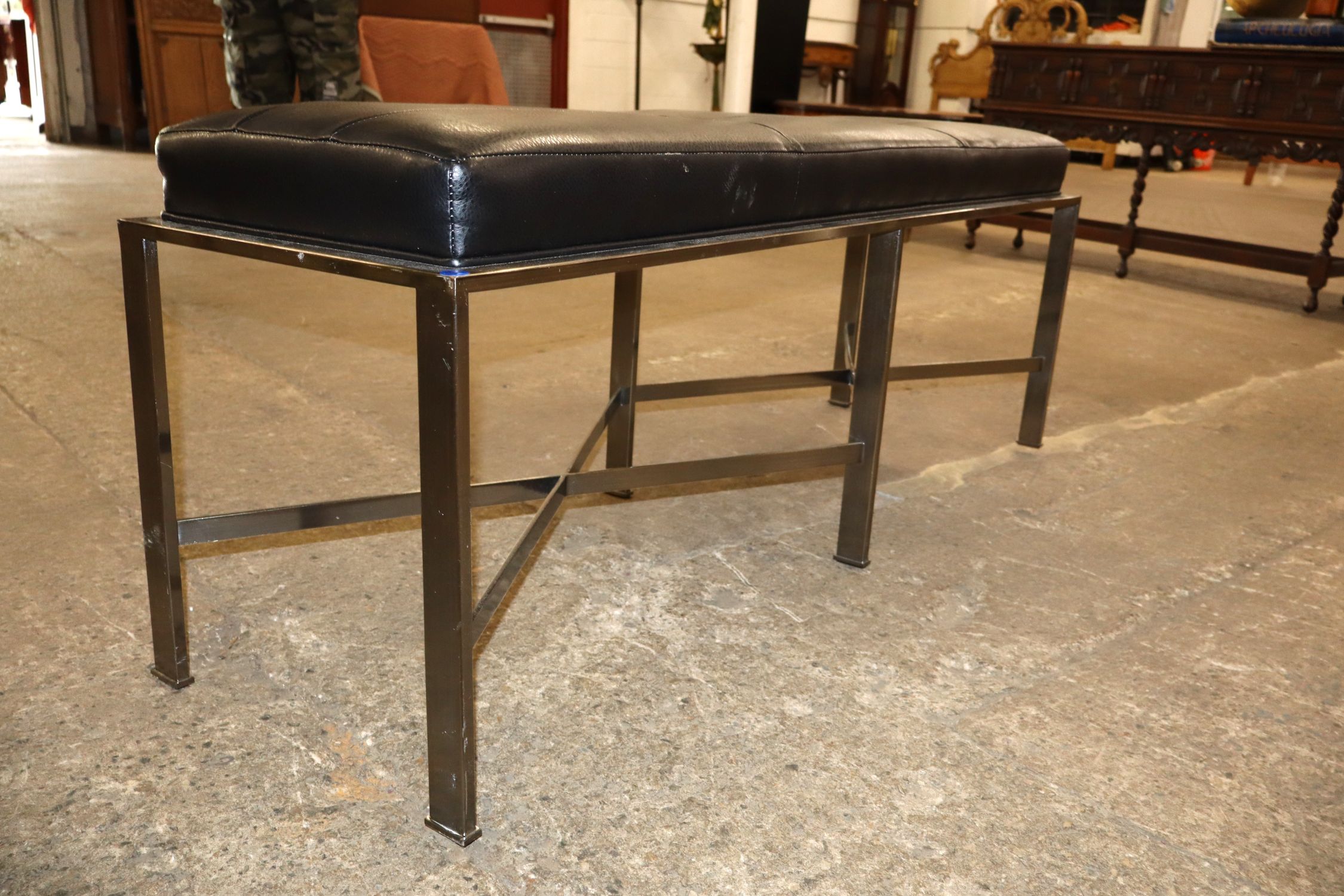 Vanguard Leather Top Metal Bench 6 Leg Seat