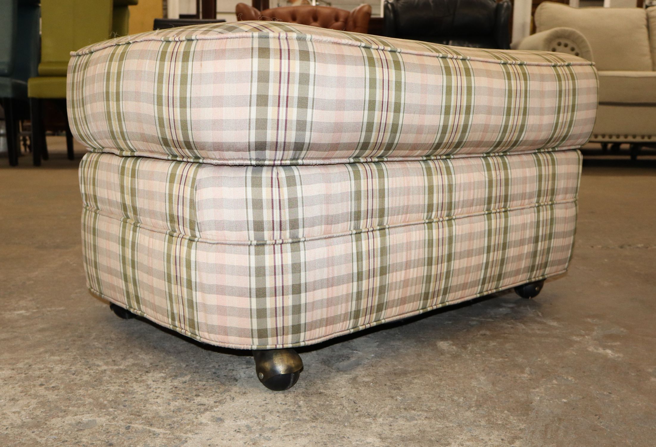 Ethan Allen Country Upholstered Ottoman