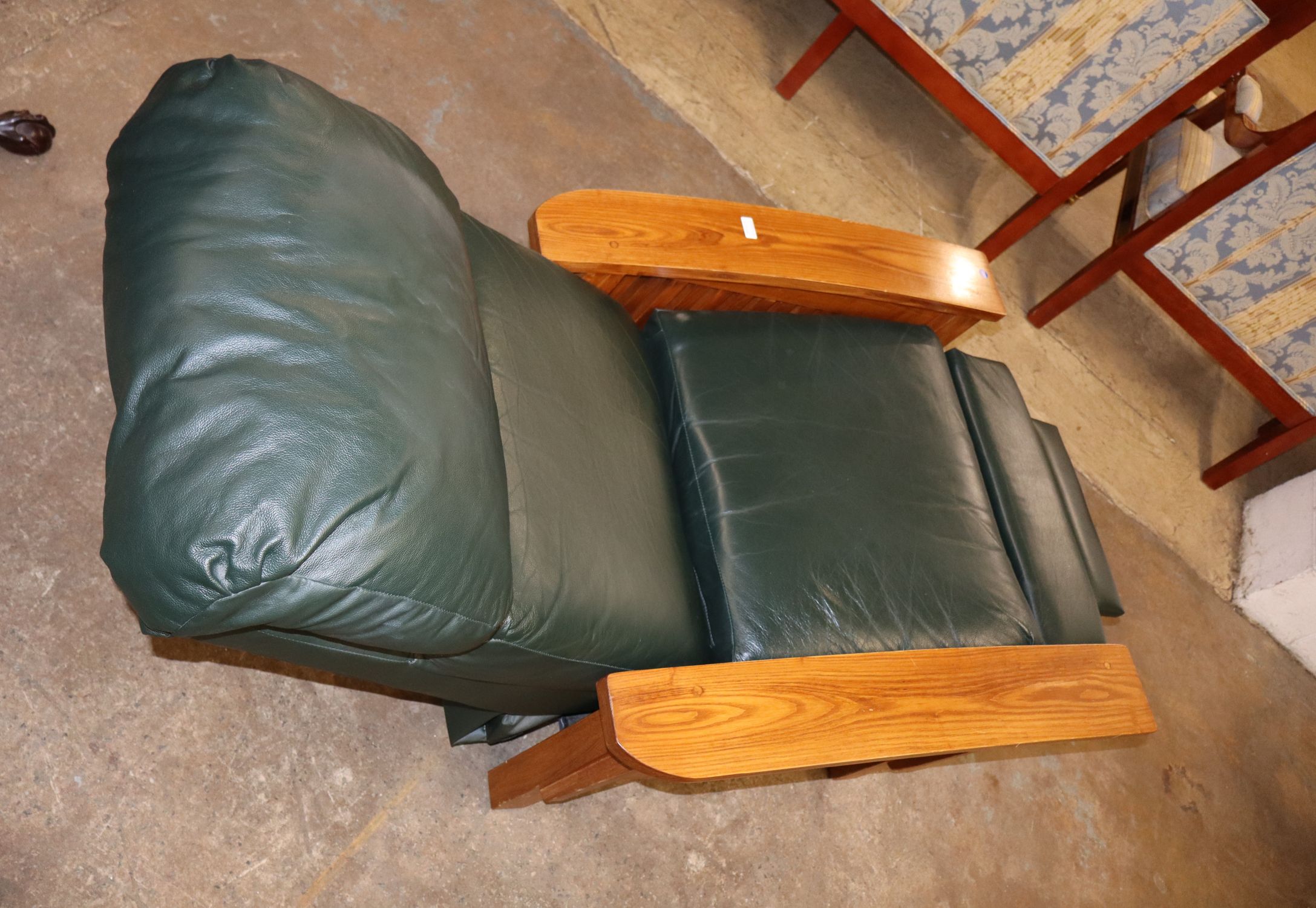 Barca Arts & Crafts Oak Leather Recliner Orig