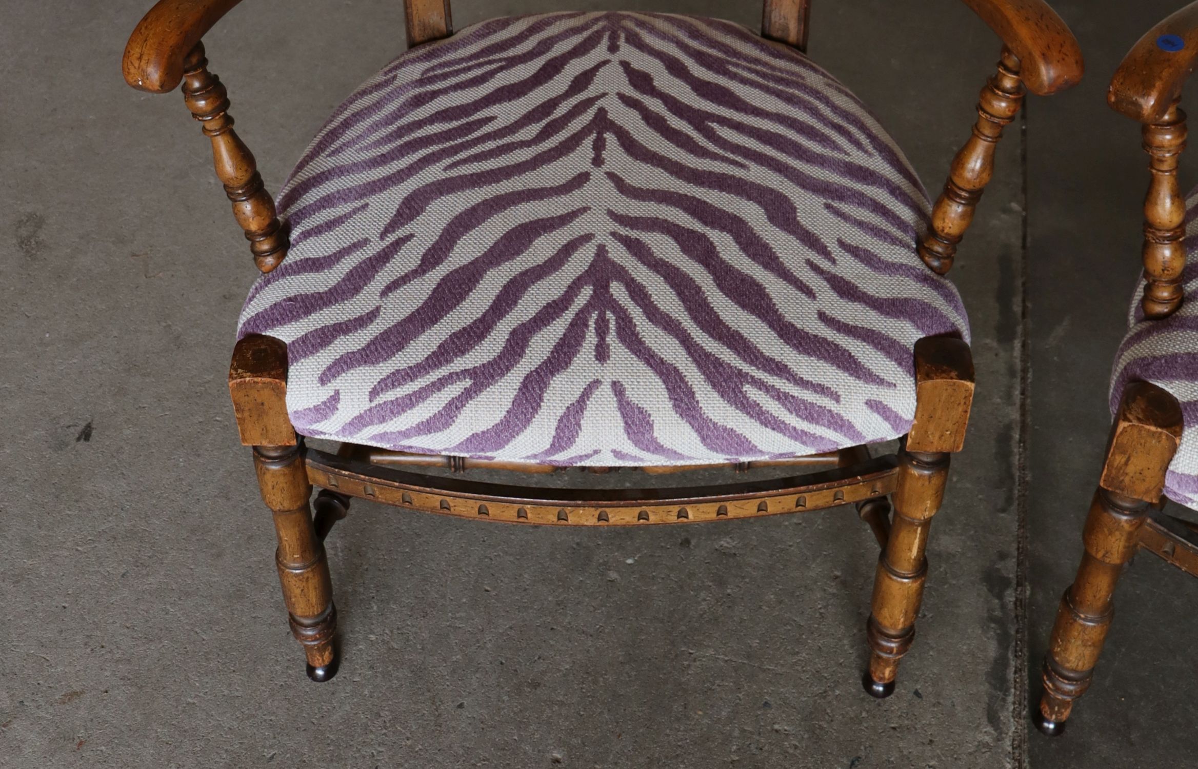 Pr Vtg FR Shell Crvd Ladder Back Arm Chairs