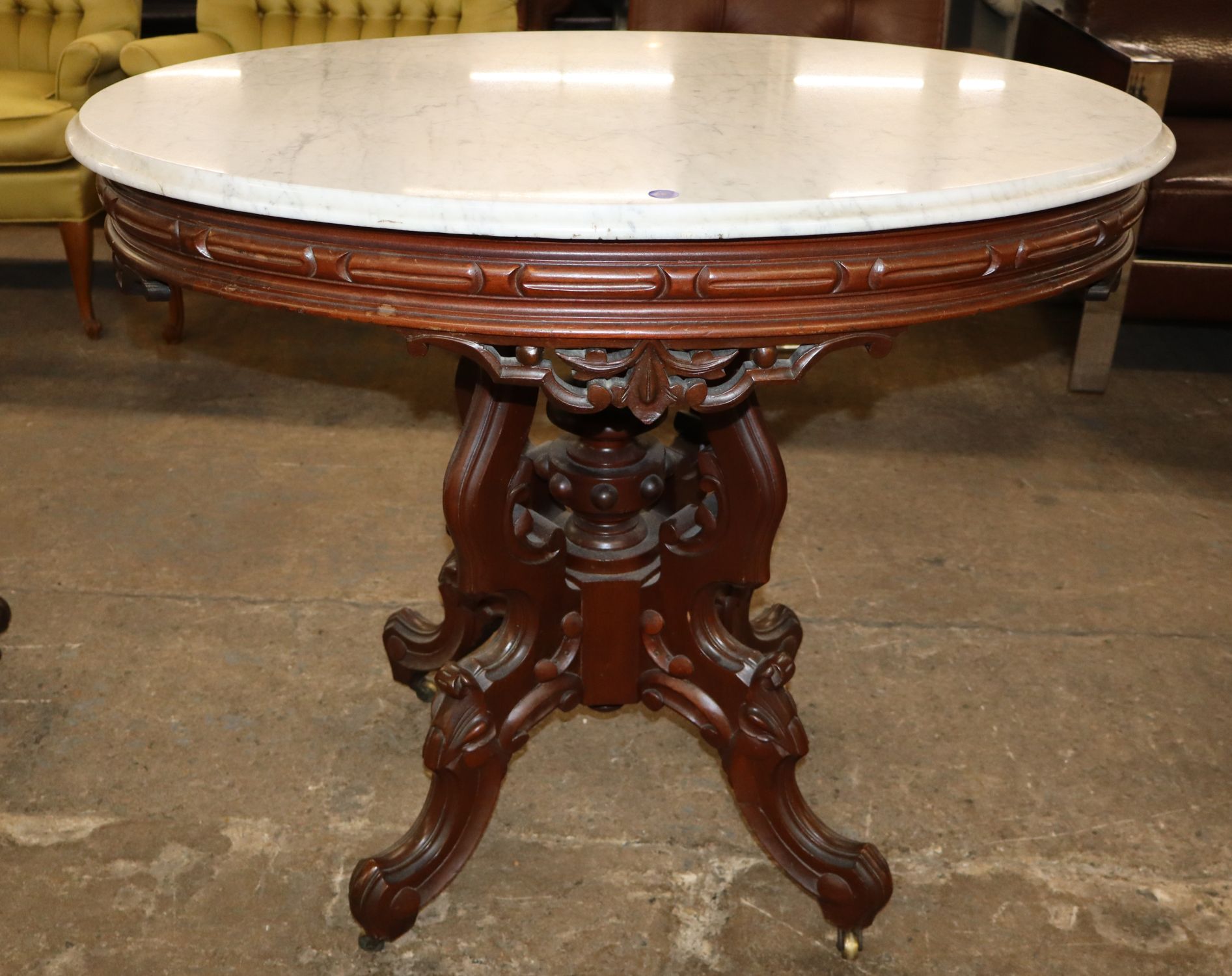 Antq Victorian Walnut Oval Marble Top Table (48/49)