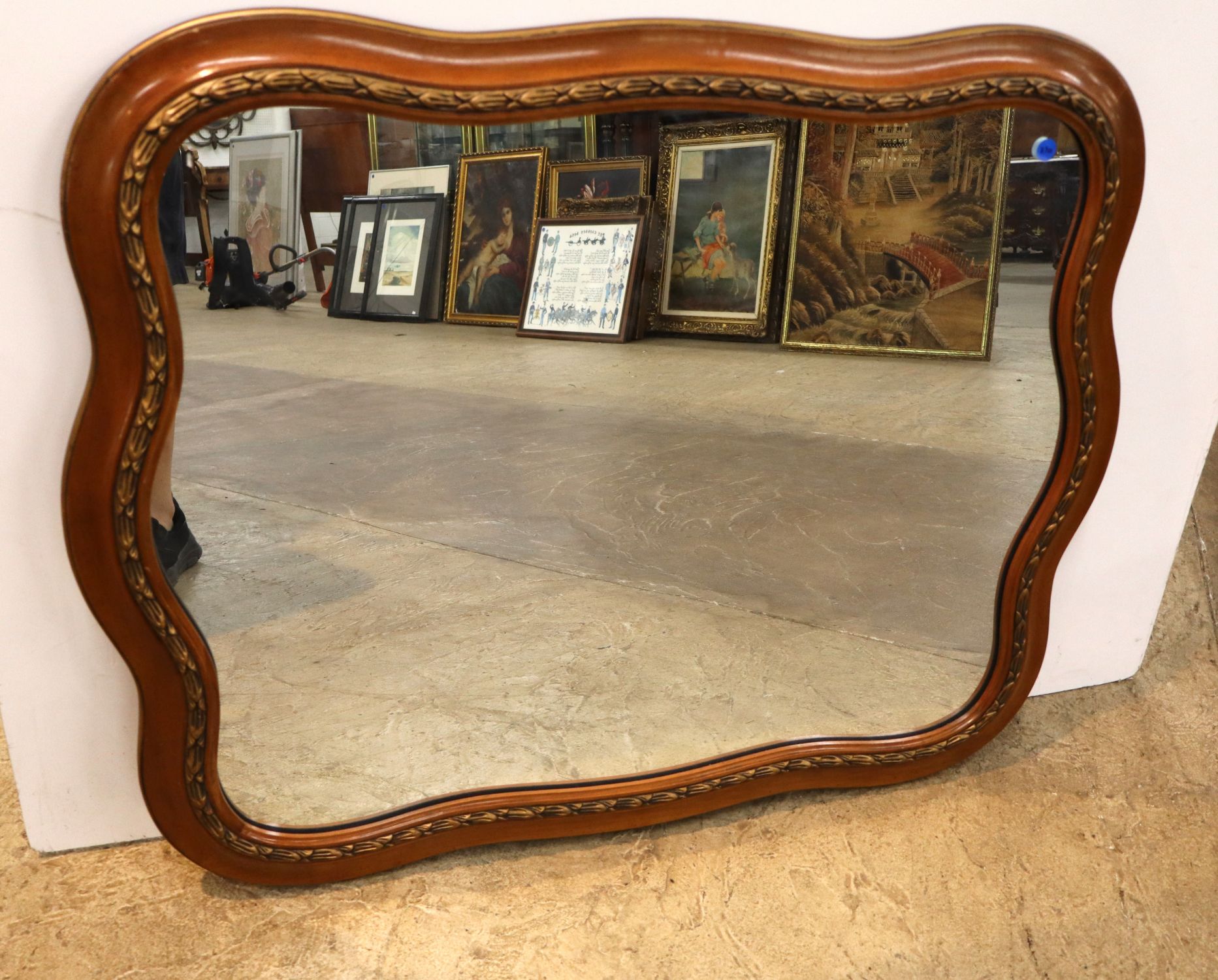 VTG FR Carved Wood Framed Wall Mirror Decorator