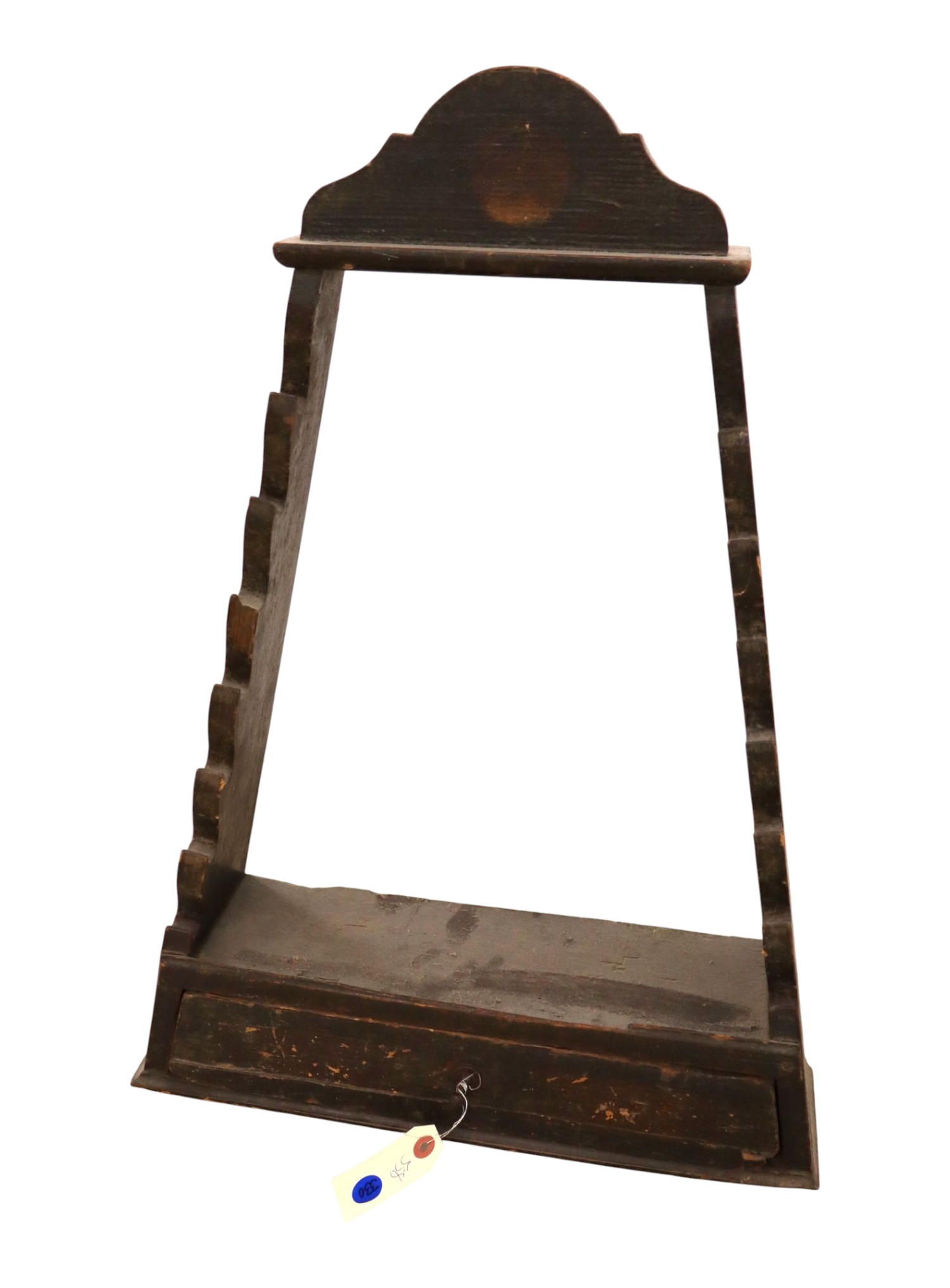 Early Amer prim wood small triangular rack