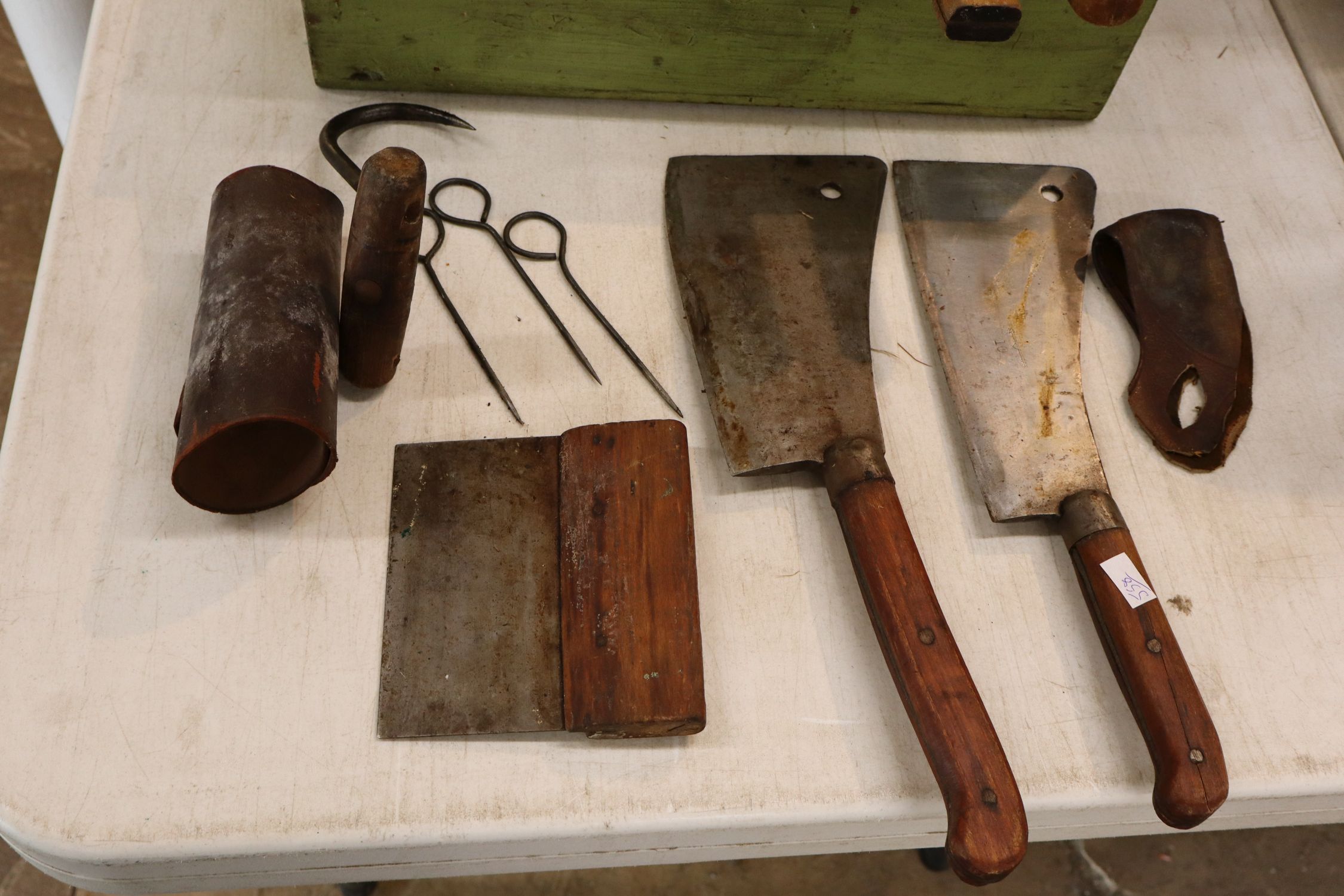 14-piece Nichols Bros traveling butcher kit