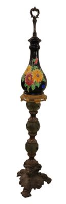 Vtg floor pedestal brnz metal w/porcelain flower. Vintage decorative floor pedestal bronze 