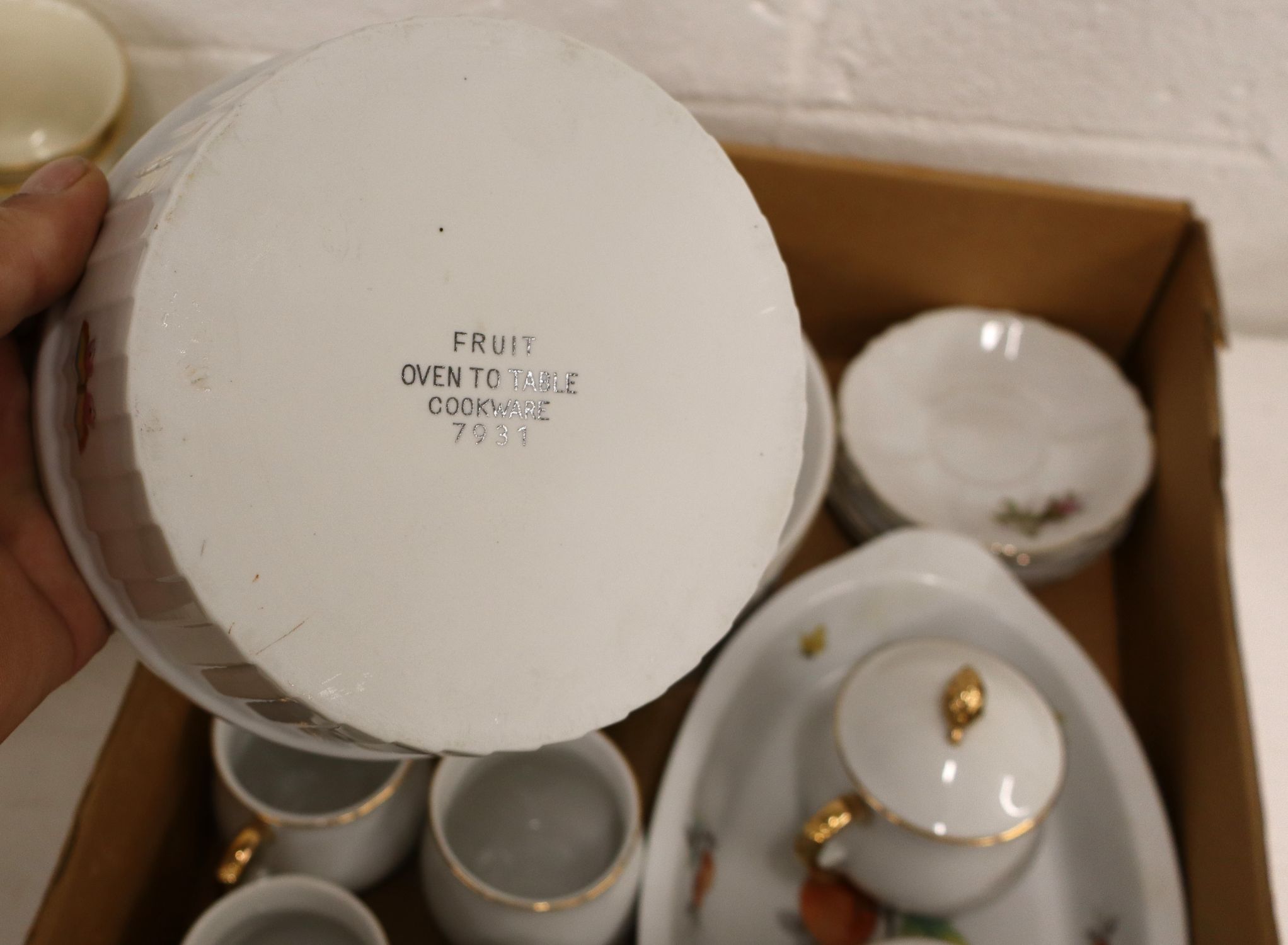14pcs fruit decorated porcelain china