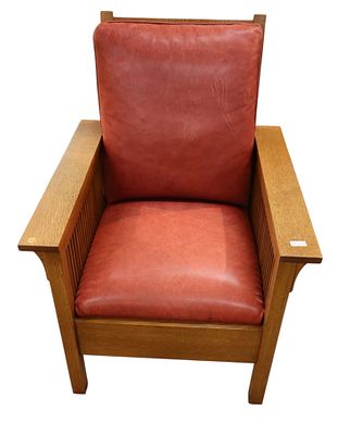 Fine Stickley mission oak slatted side arm chair with soft leather seat with character 