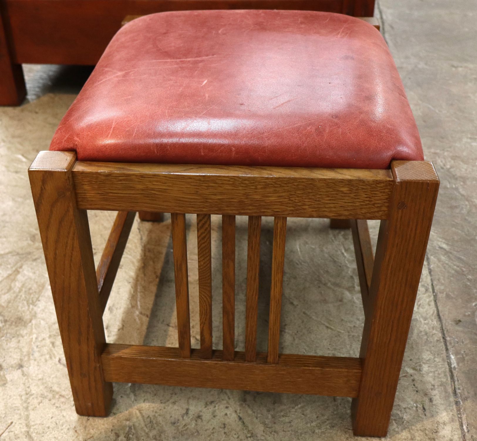 Stickley mission leather oak slat sides footstool