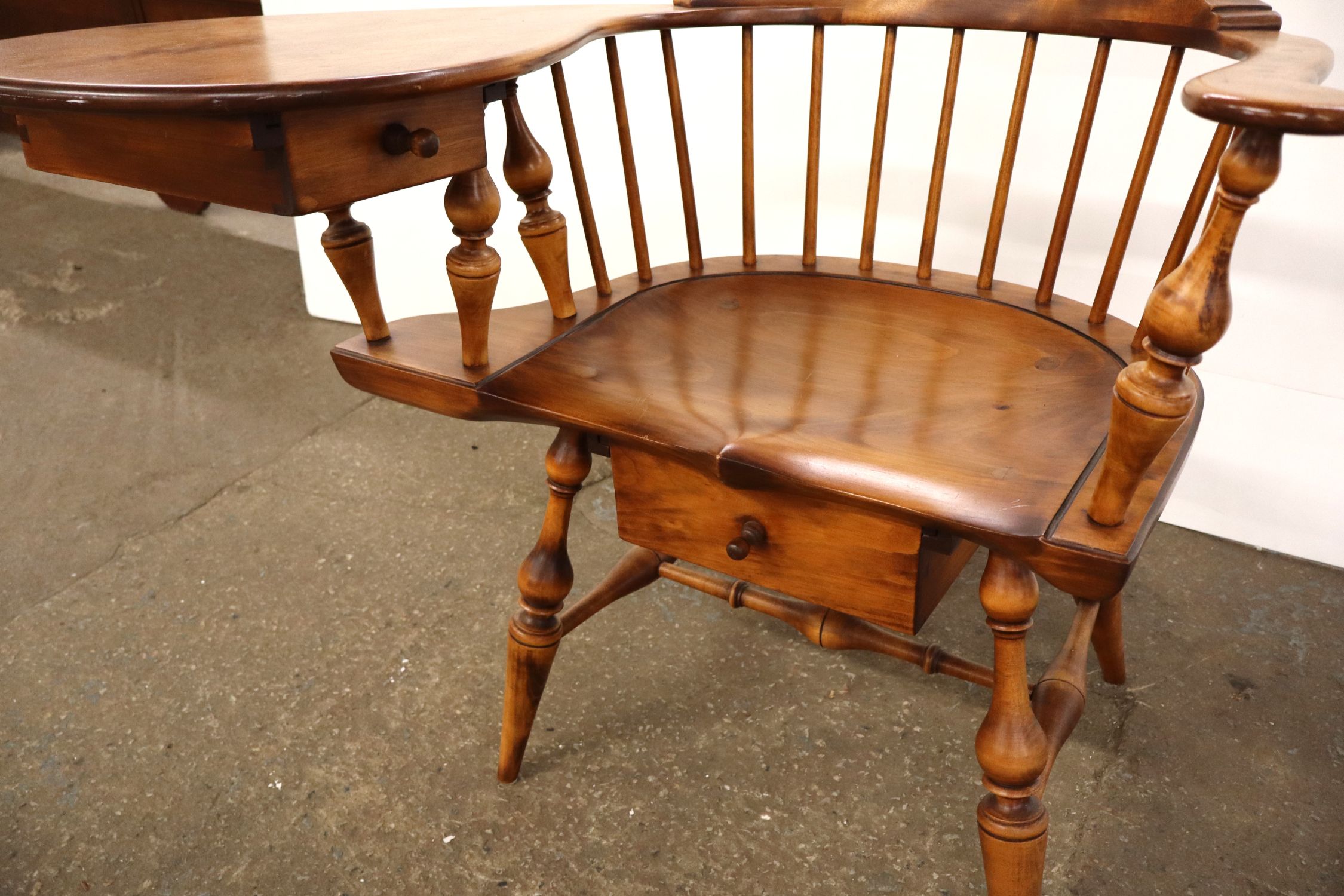 DR Dimes Windsor comb back double drawer desk chair